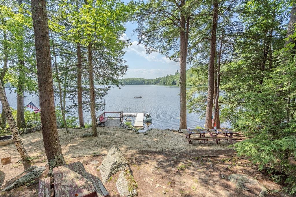 149 Merrill Rd, Pittsfield, NH 03263