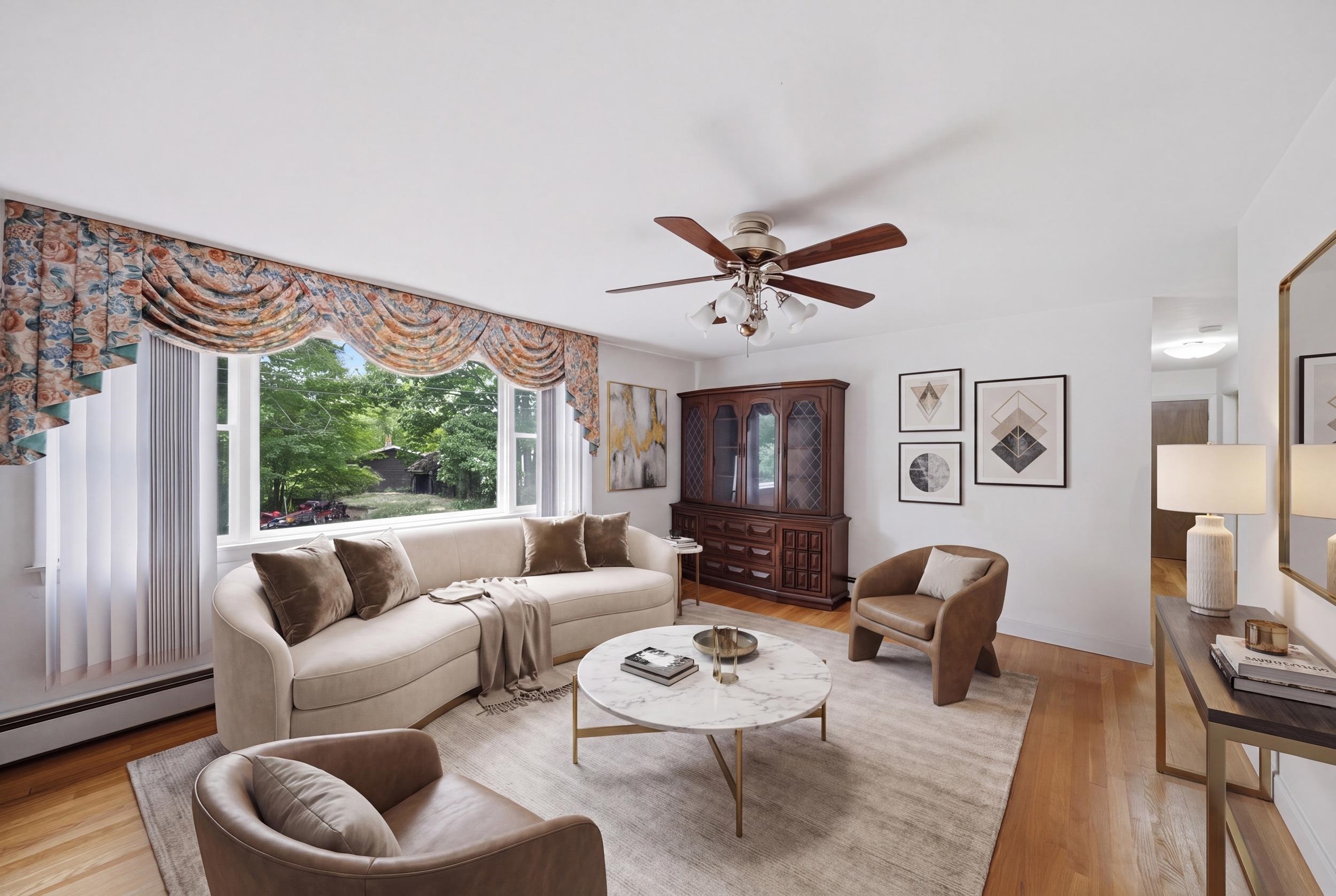8 Escumbuit Rd, Derry, NH 03038