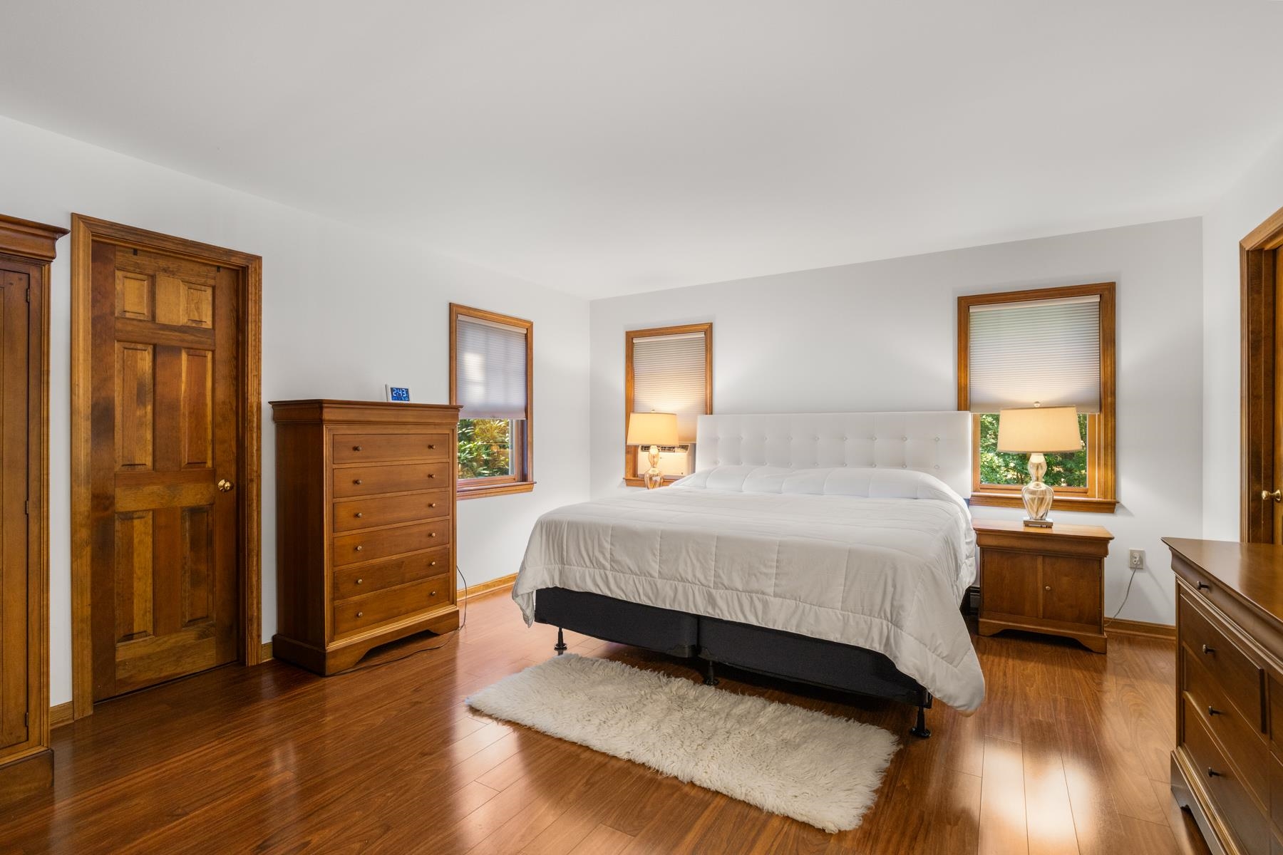 7 Bartlett Rd, Stratham, NH 03885