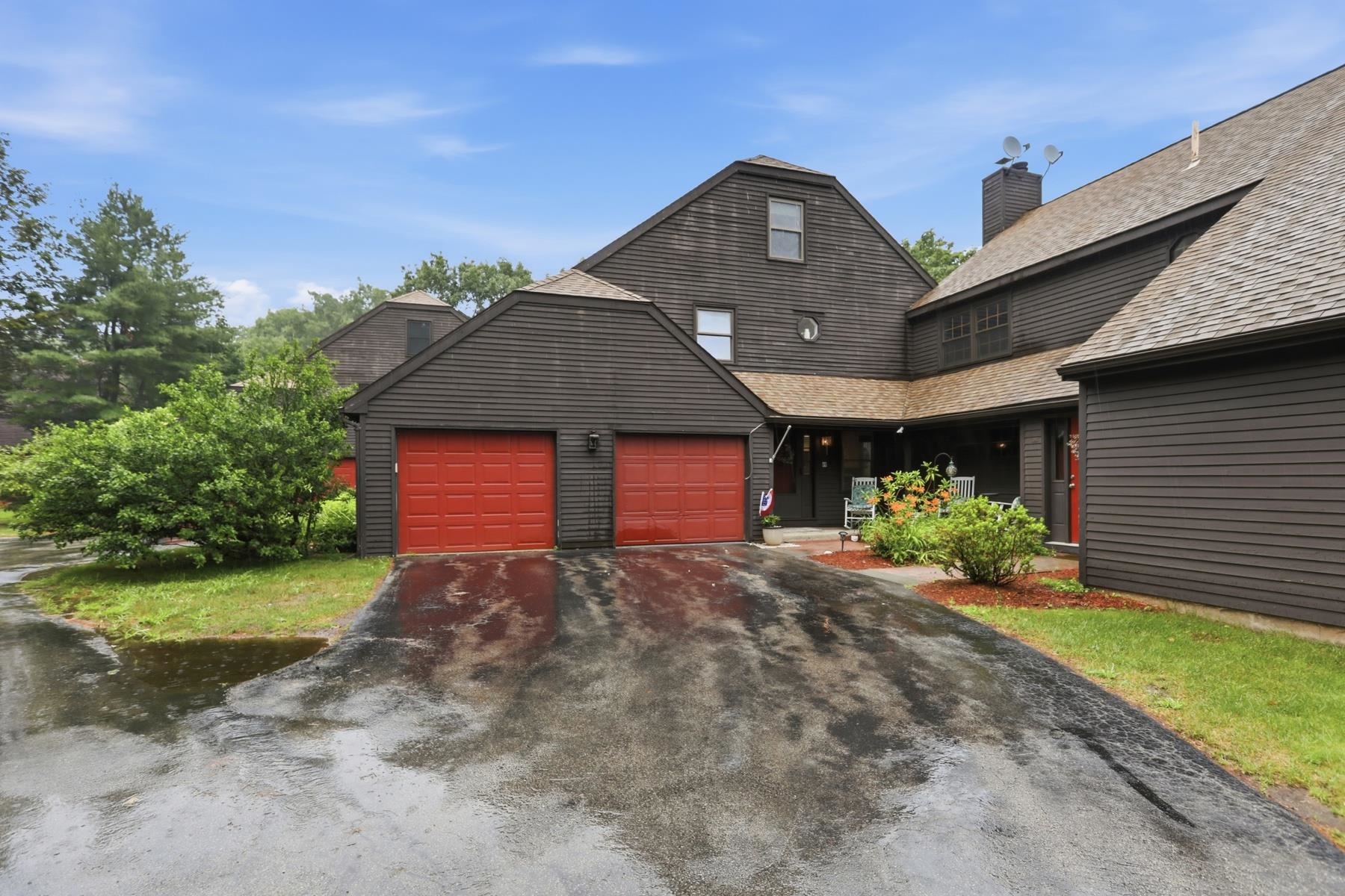 49 Stacey Cir, Windham, NH 03087