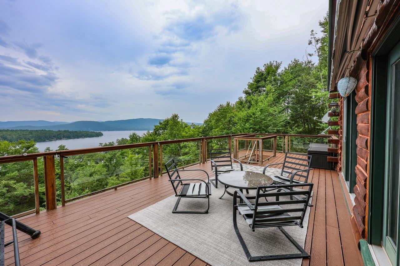 54 Chrisden Dr, Bridgewater, NH 03222
