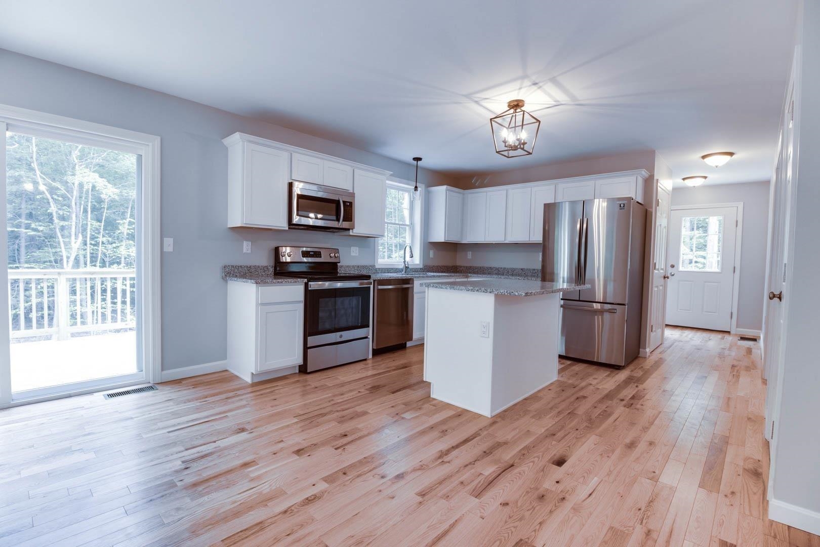 27 Brook View Rd, Newport, NH 03773