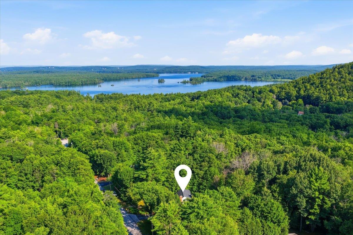 16 Lakeview Way, Auburn, NH 03032