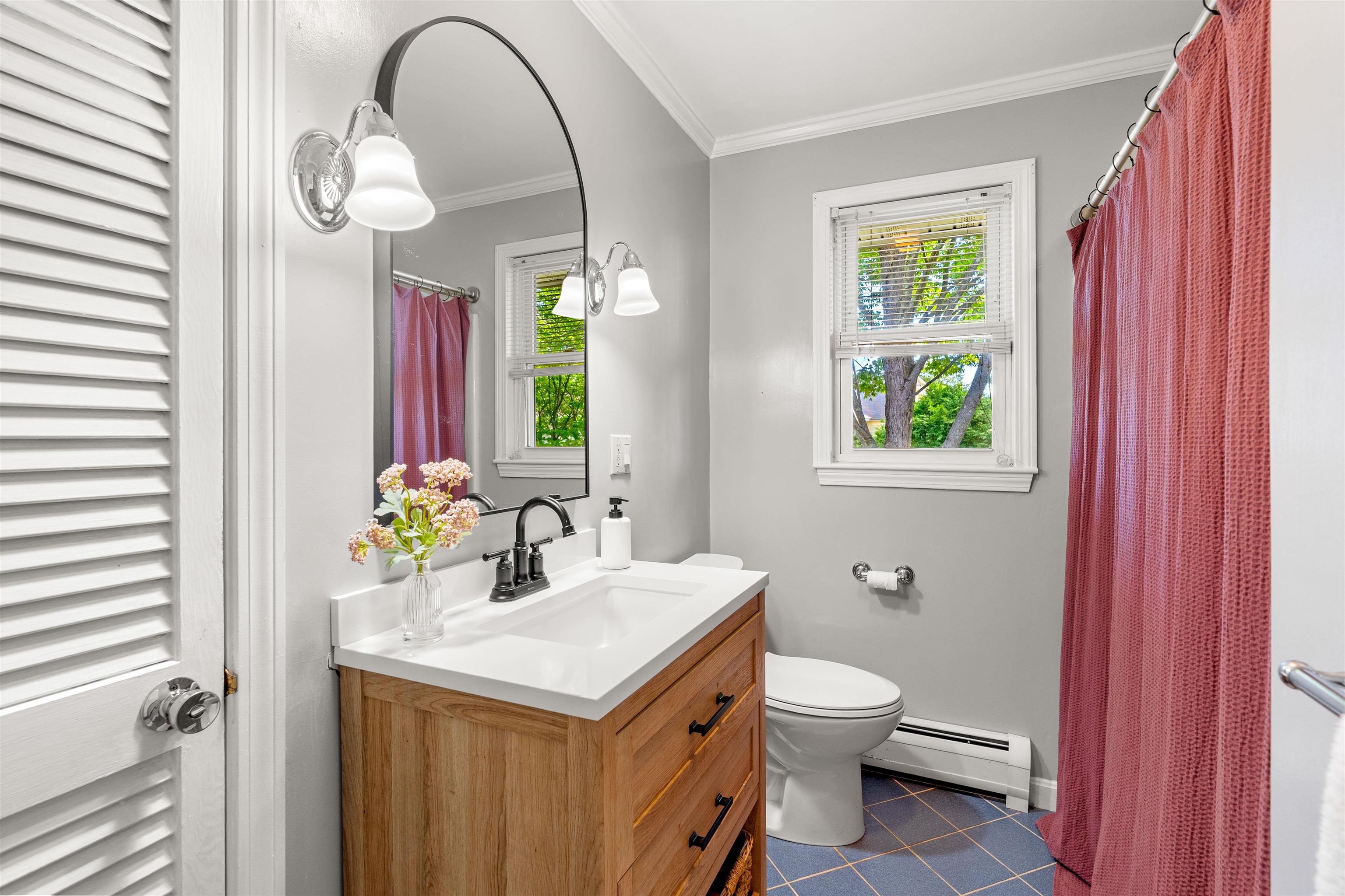 100 High St, Concord, NH 03303