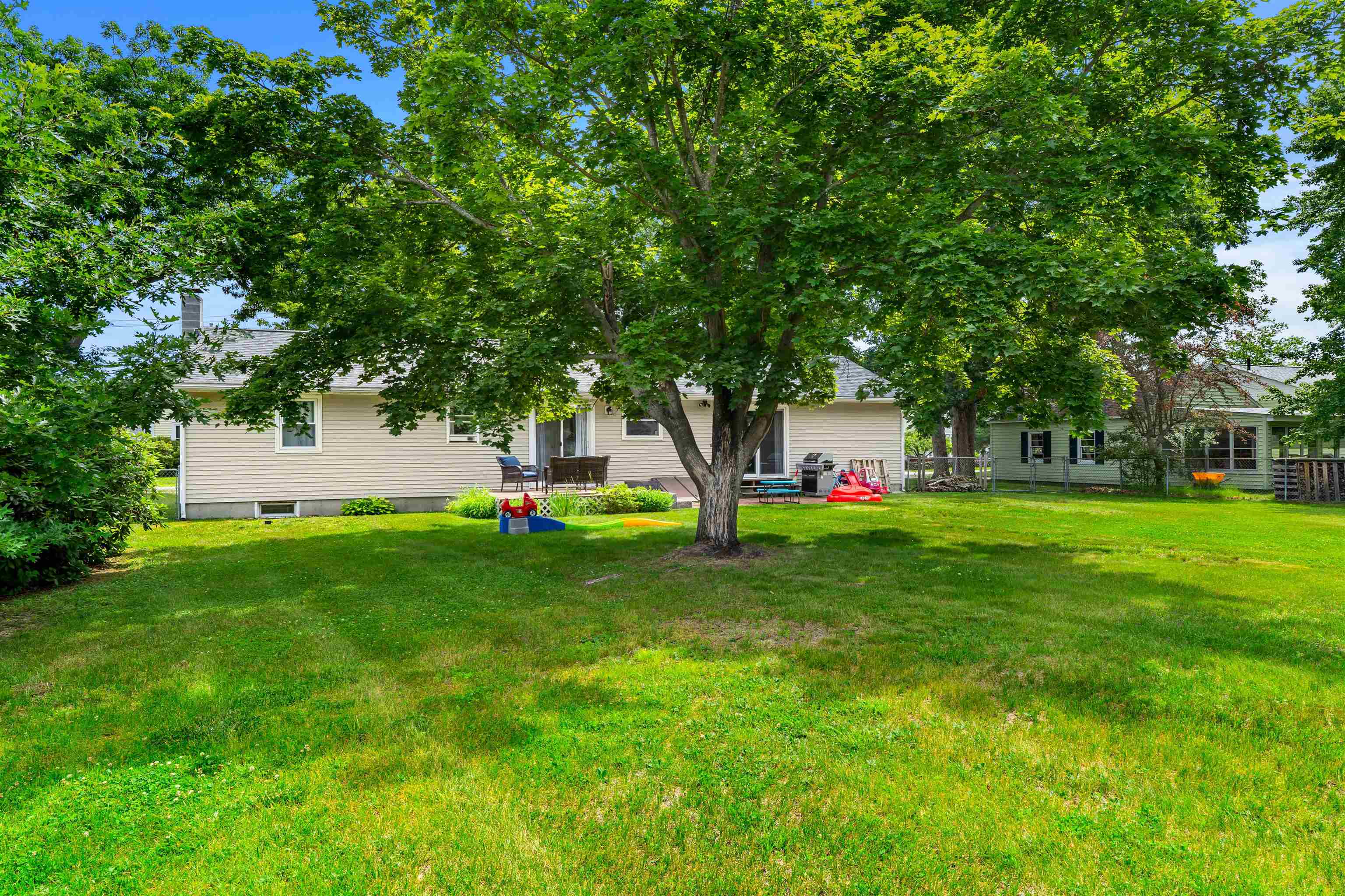 100 High St, Concord, NH 03303