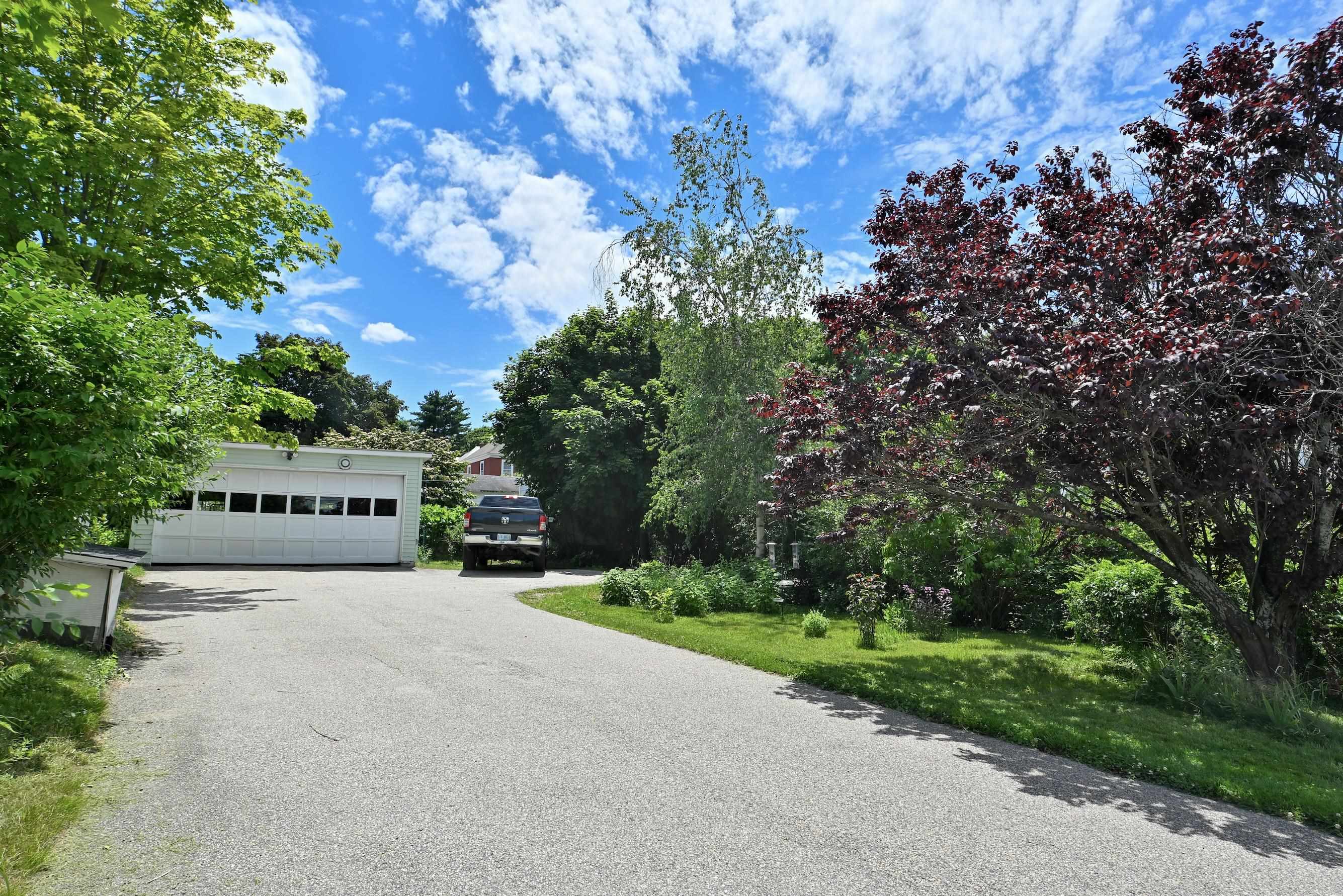 455 Bridge St, Manchester, NH 03104