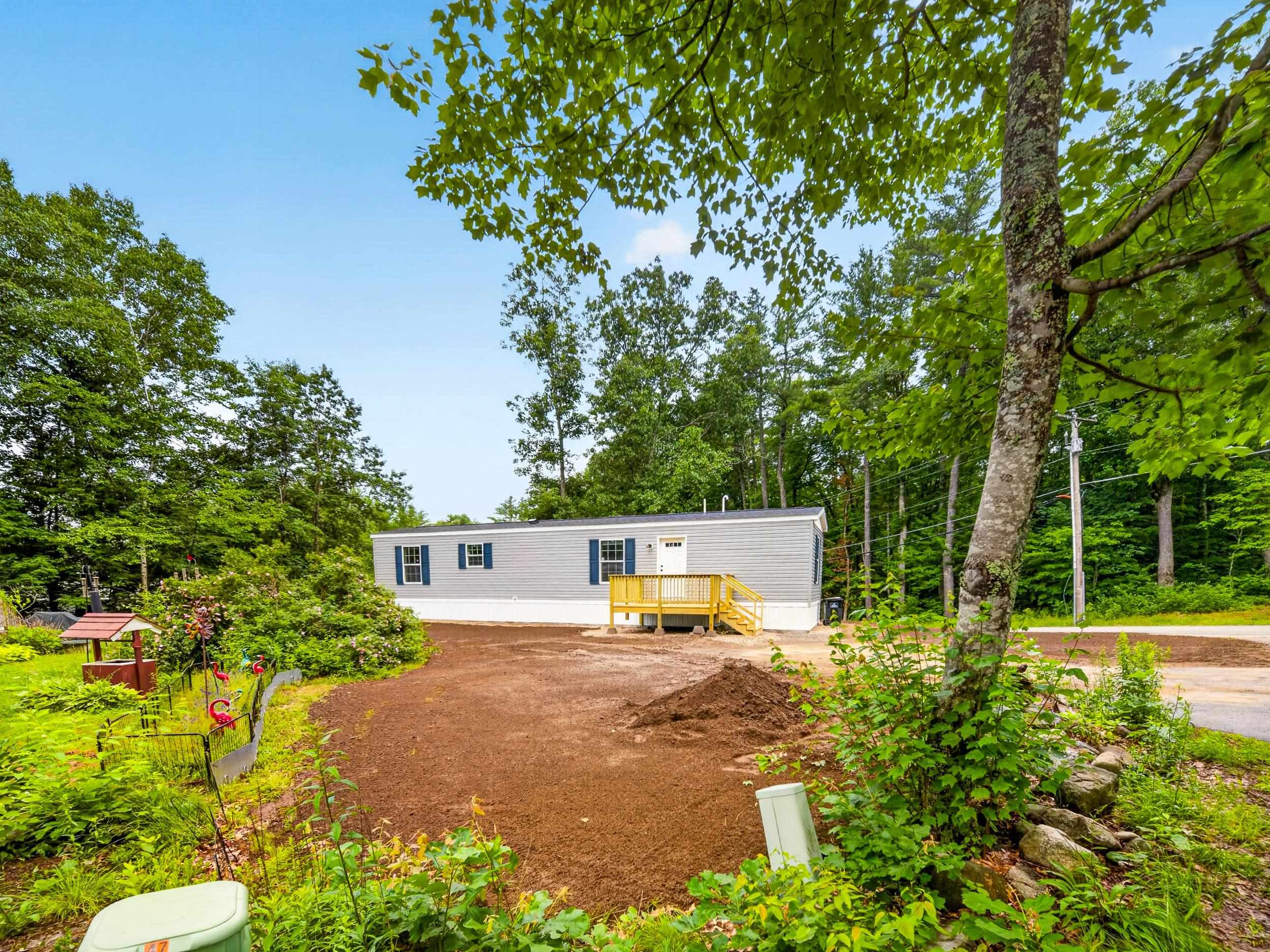 6 Diamond Ln, Barrington, NH 03825