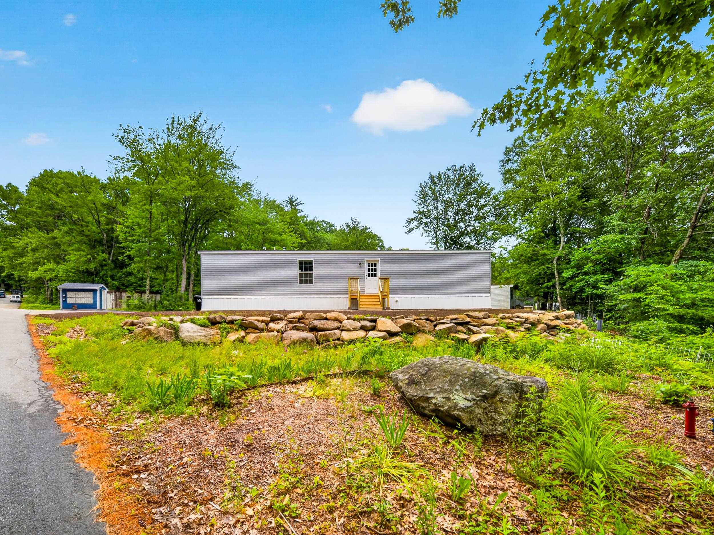 6 Diamond Ln, Barrington, NH 03825