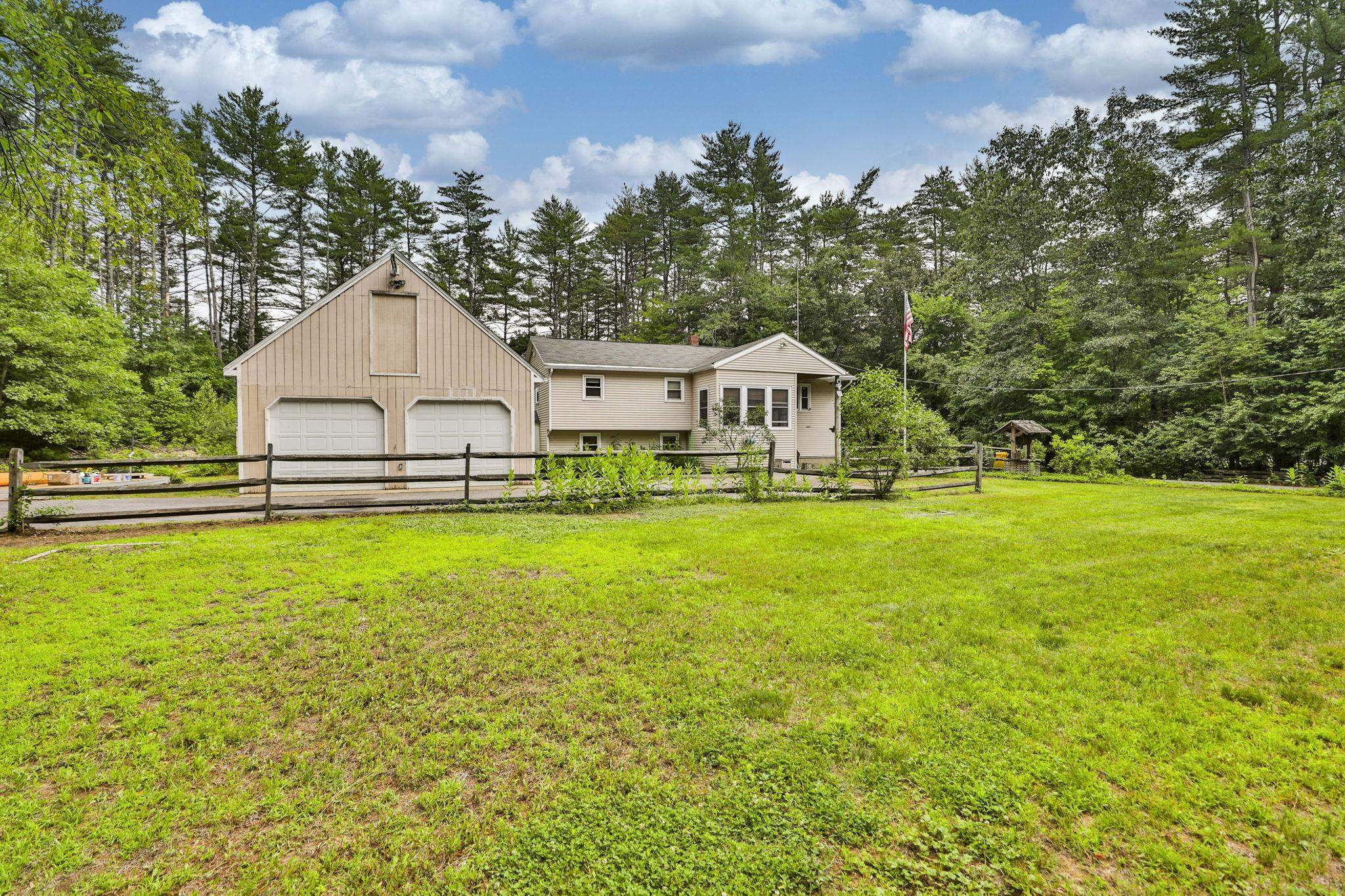 1 Martinson Ln, Allenstown, NH 03275