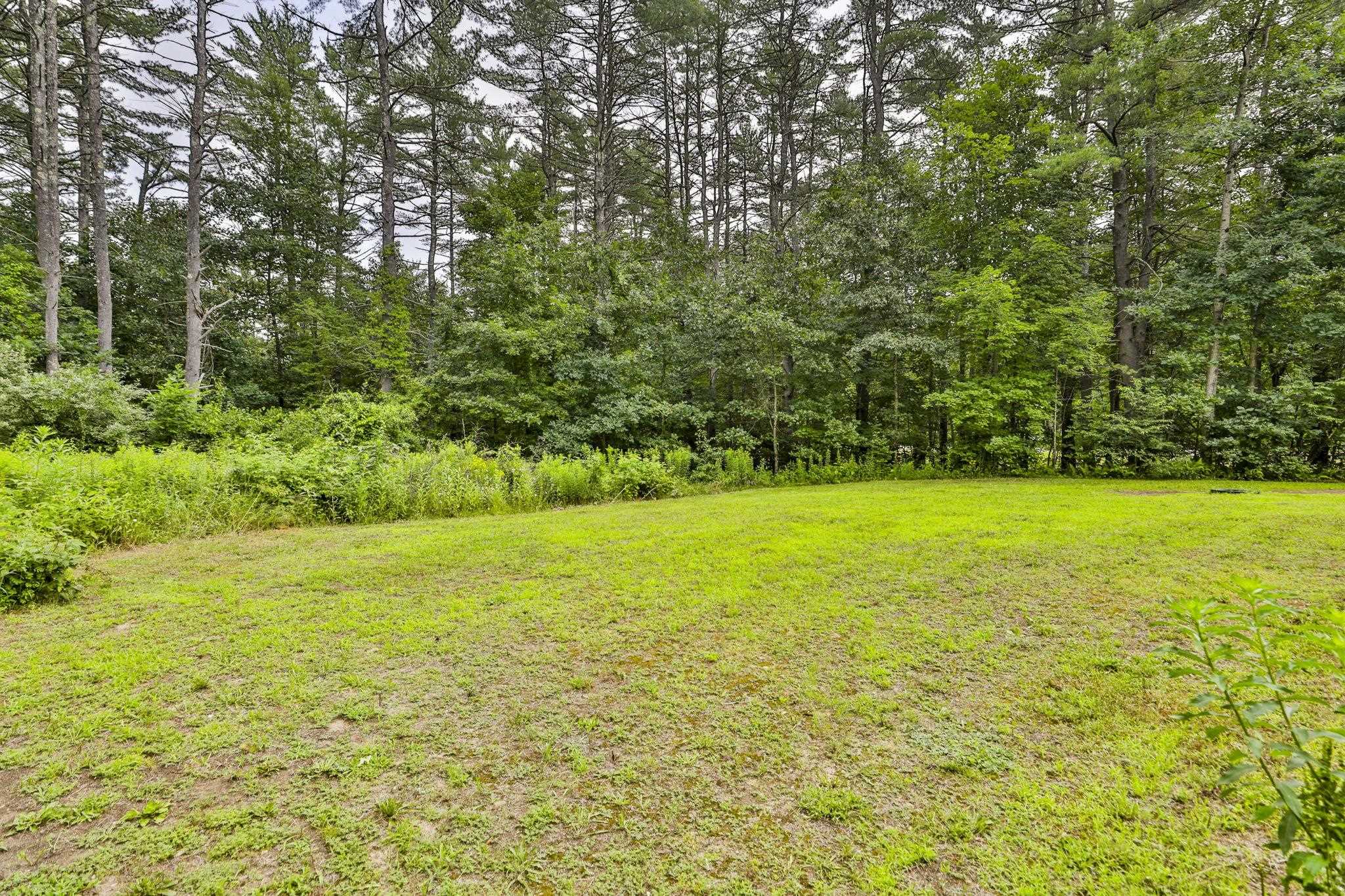 1 Martinson Ln, Allenstown, NH 03275