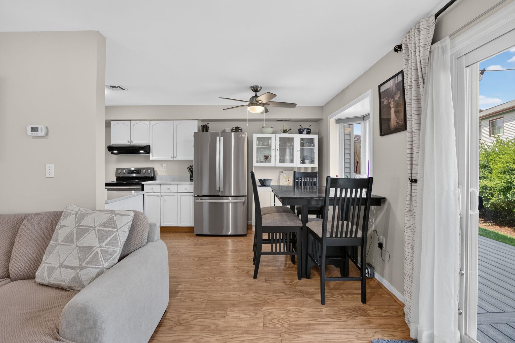 256 Stonebridge Dr, Nashua, NH 03063