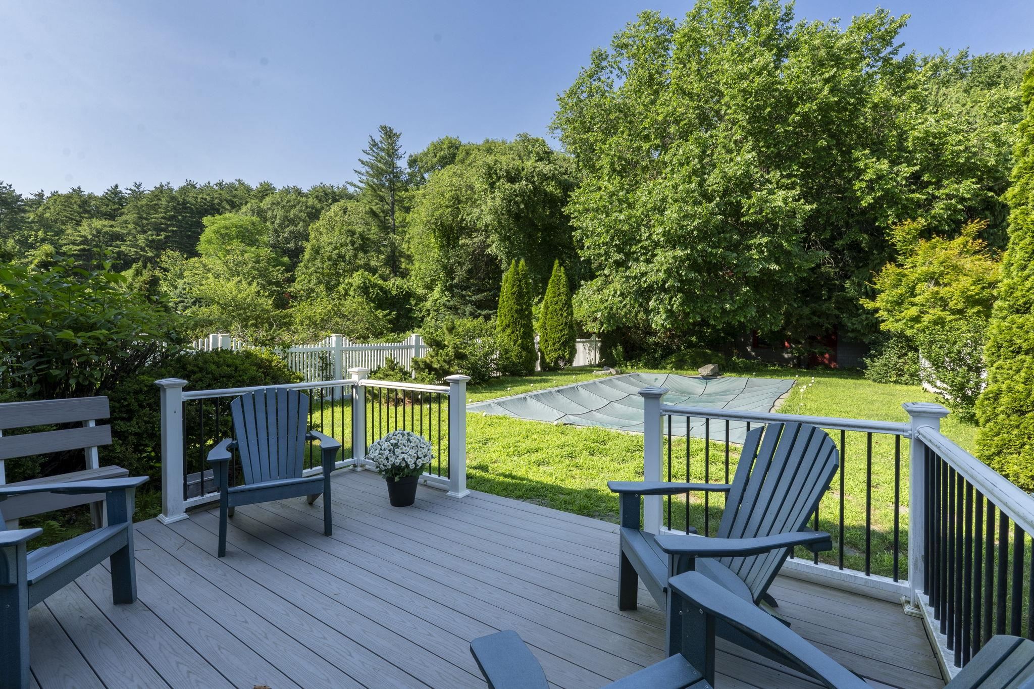 141 Kensington Rd, Hampton Falls, NH 03844