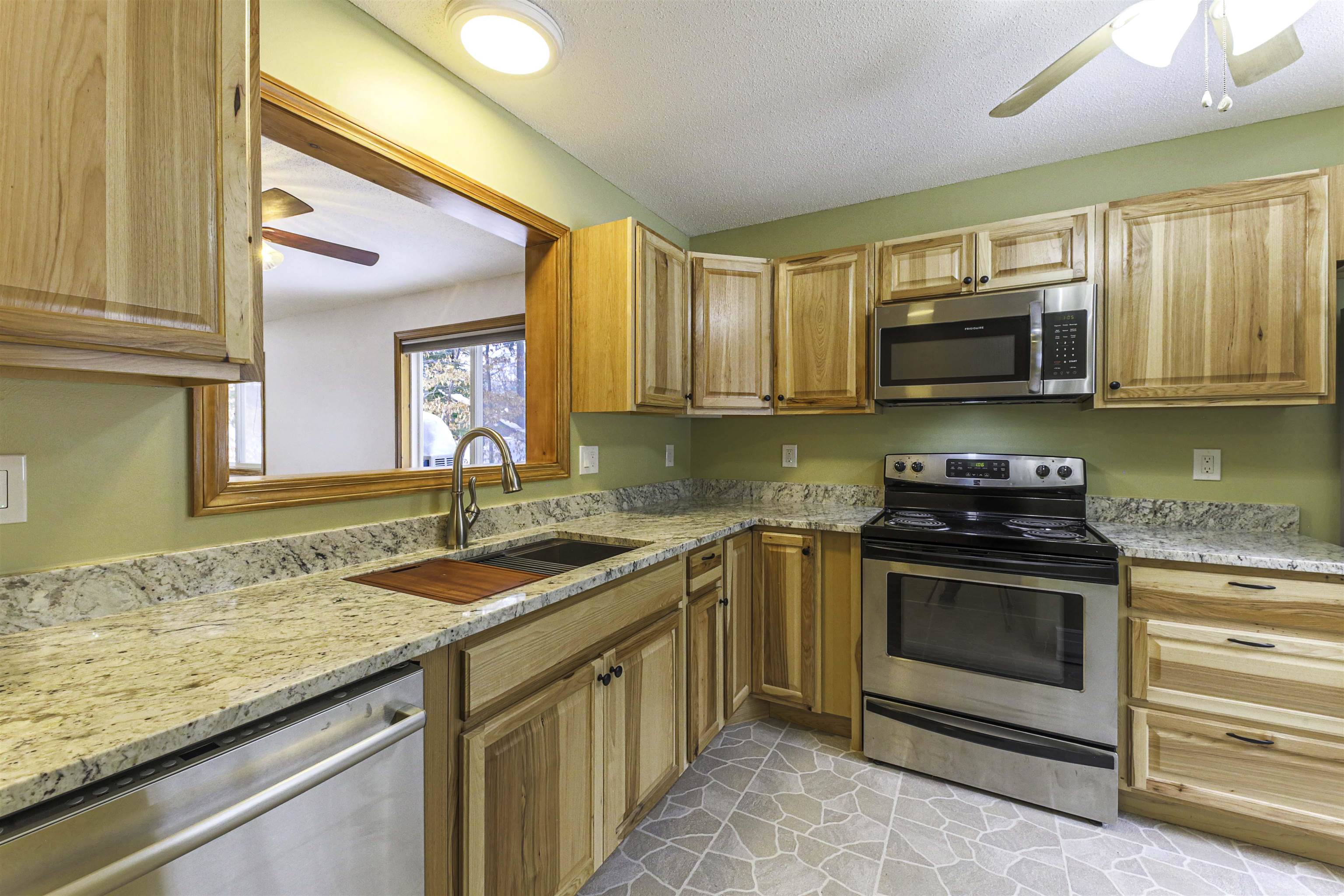 22 Northbrook Cir, Conway, NH 03860
