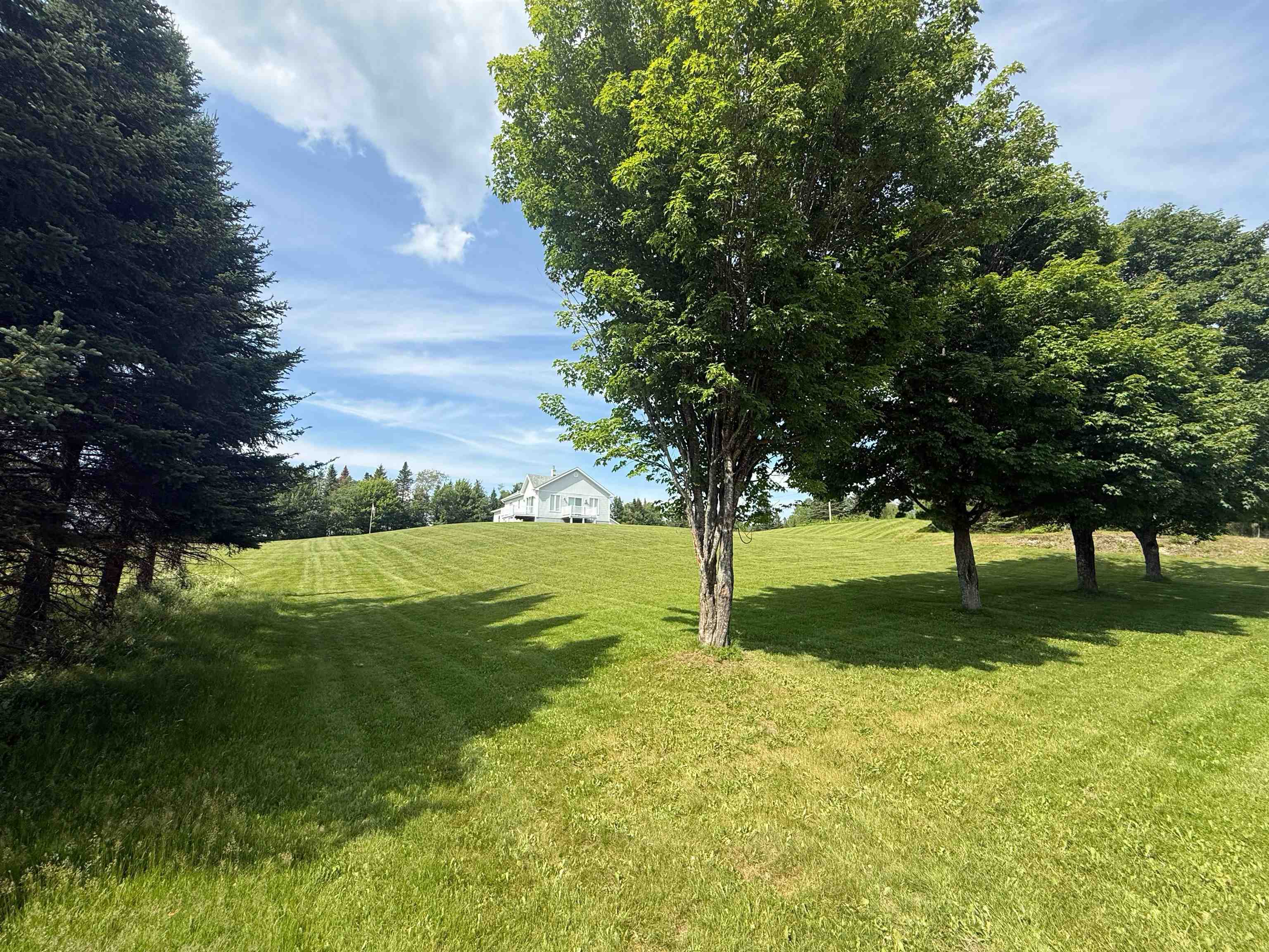 289 West Rd, Clarksville, NH 03592