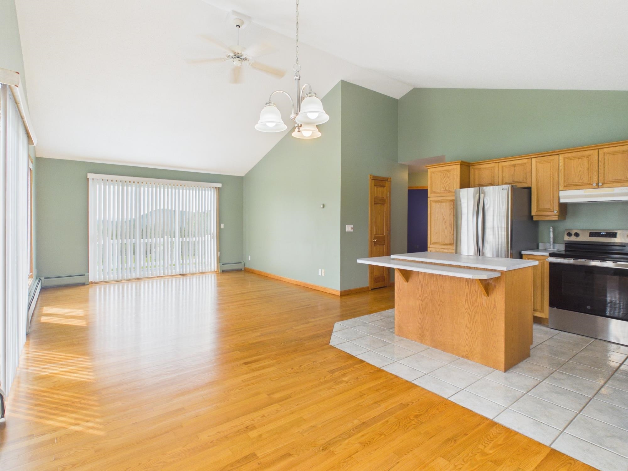 289 West Rd, Clarksville, NH 03592