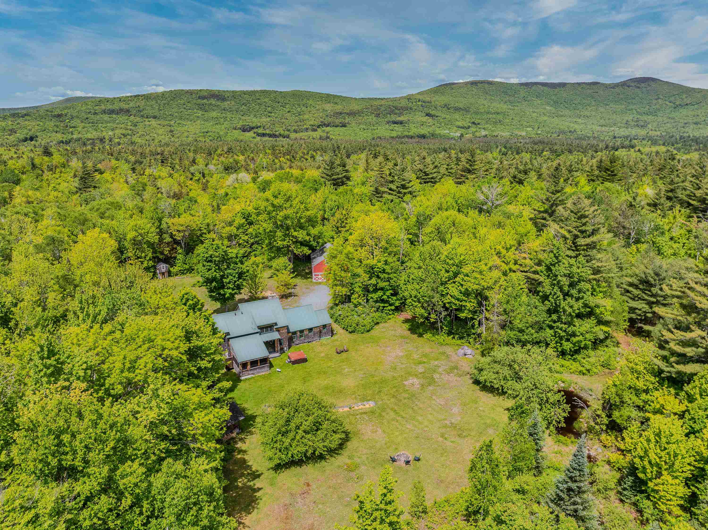 369 Reel Brook Rd, Easton, NH 03580