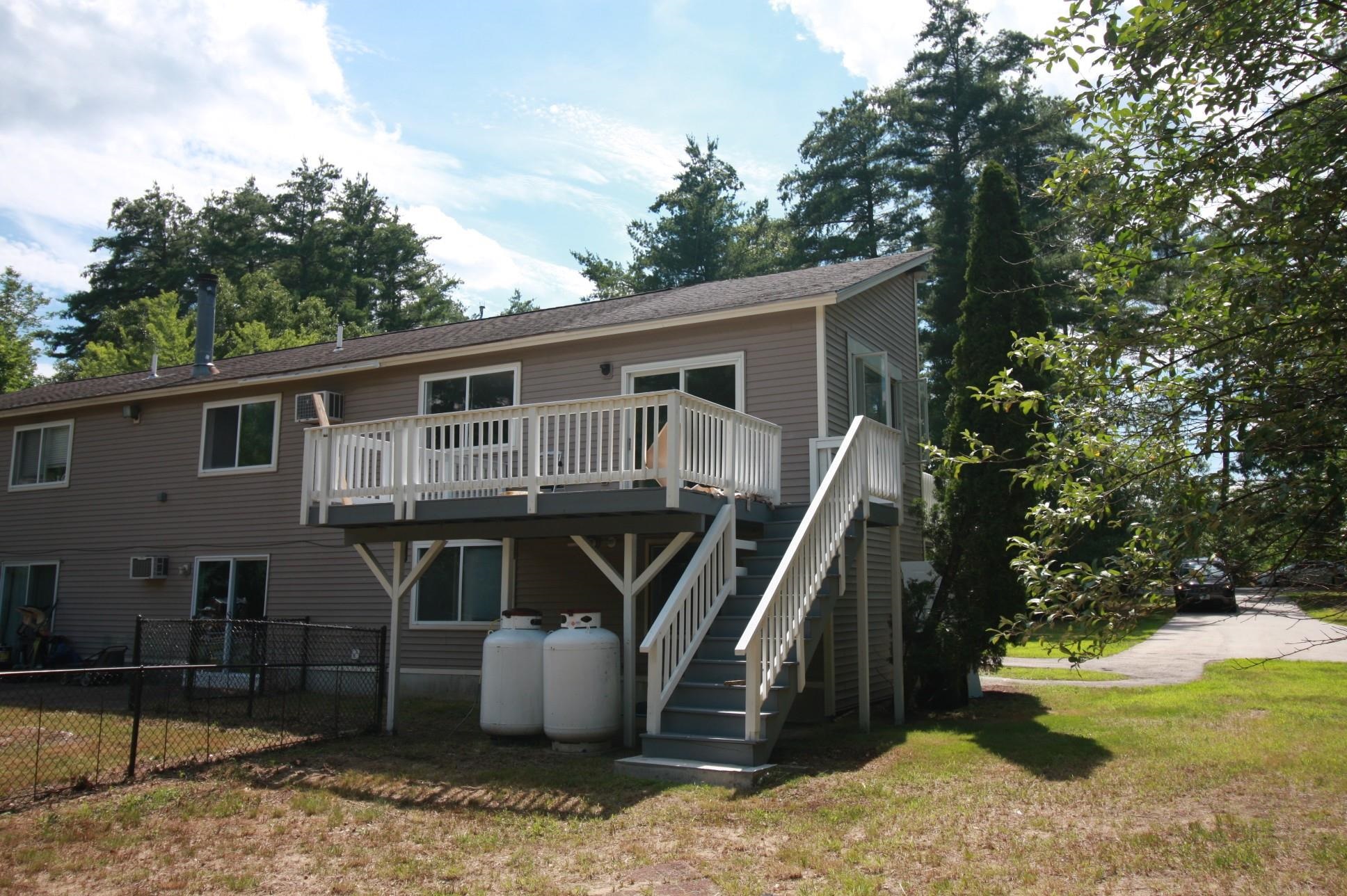 10 Sullivan Rd, Hudson, NH 03051
