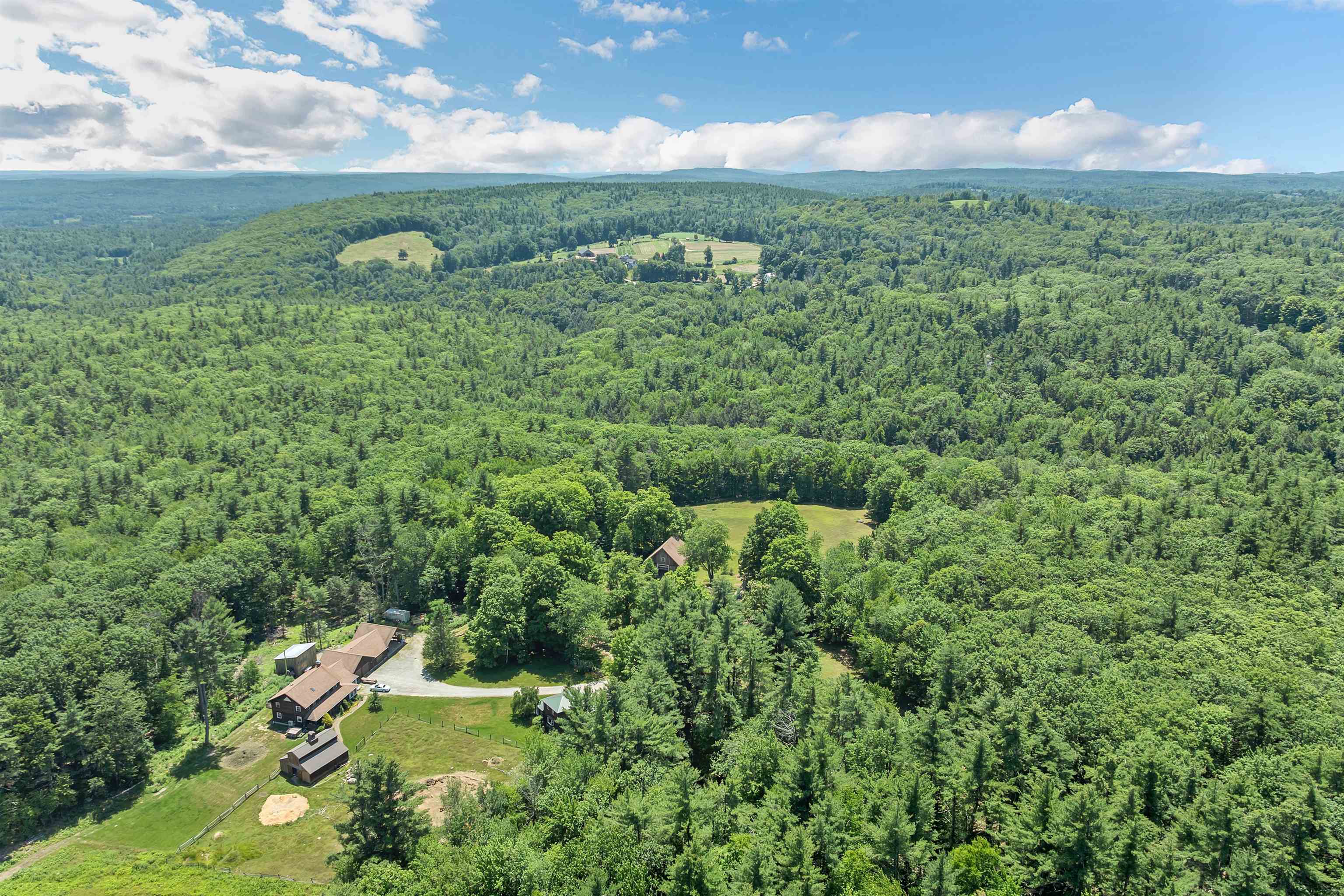 271 Walker Brook Rd, Mason, NH 03071