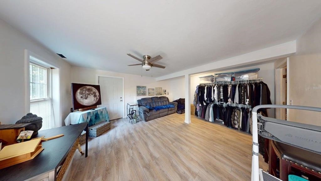 171 N Amherst Rd, Bedford, NH 03110
