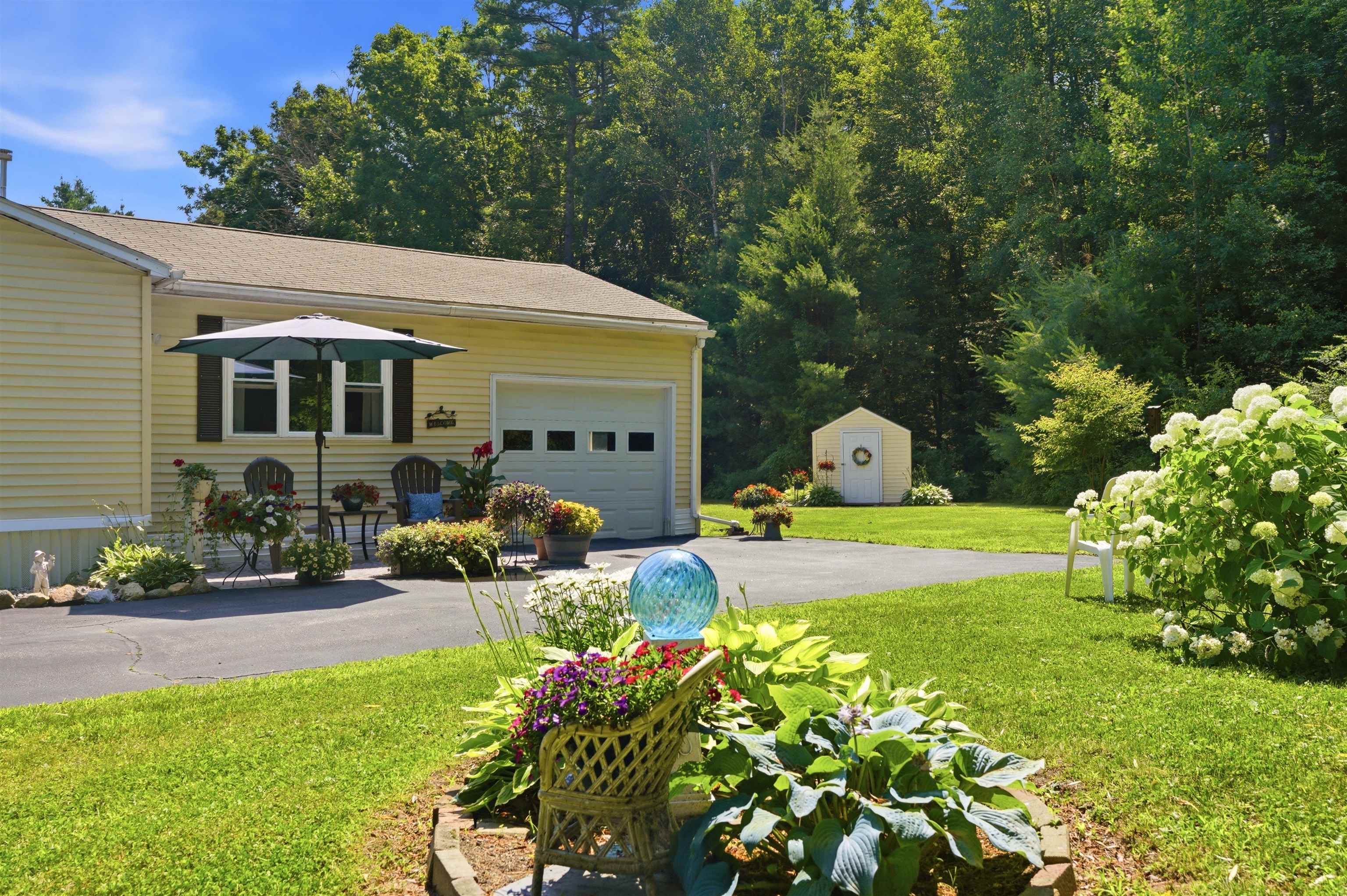 26 Deer Pa, Hopkinton, NH 03229