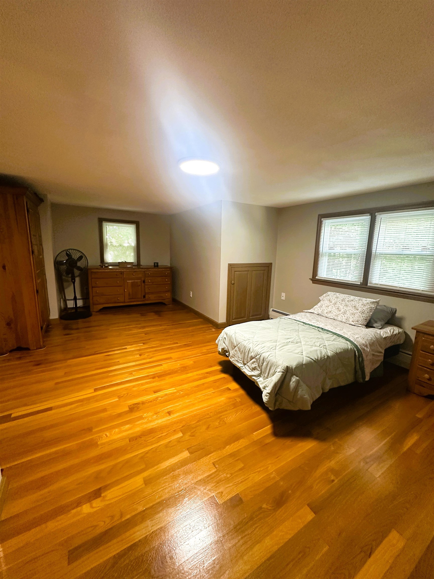 7 Will Dr, New Ipswich, NH 03071