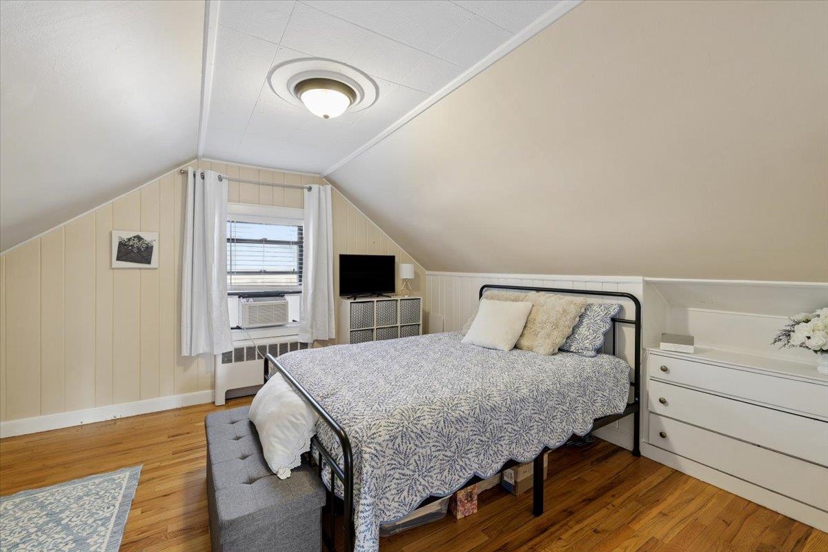 202 Holly Ave, Manchester, NH 03103