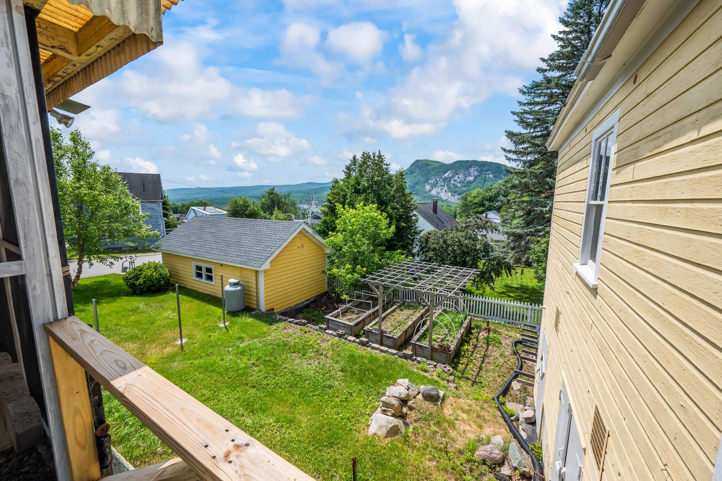 419 Hillside Ave, Berlin, NH 03570