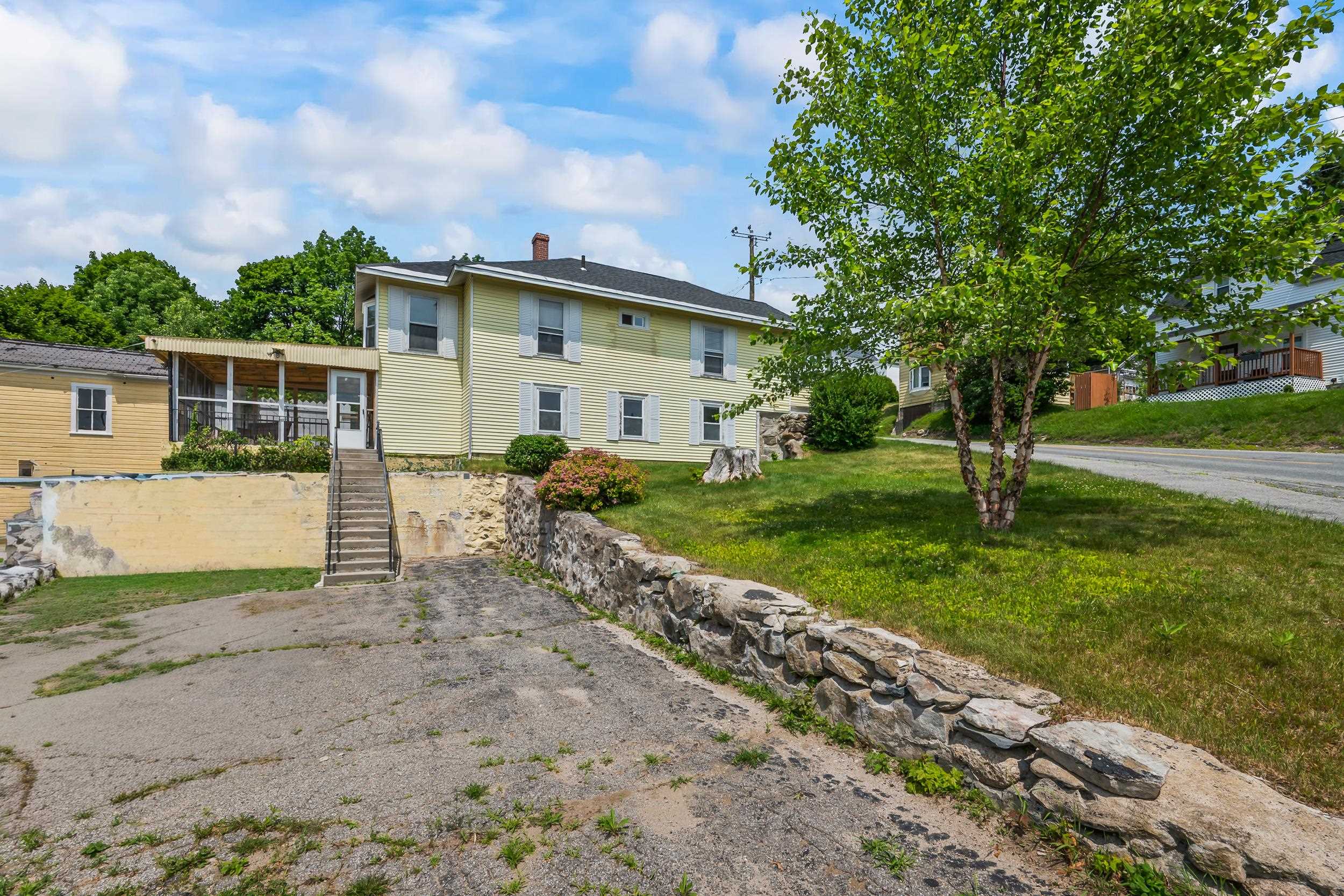 419 Hillside Ave, Berlin, NH 03570