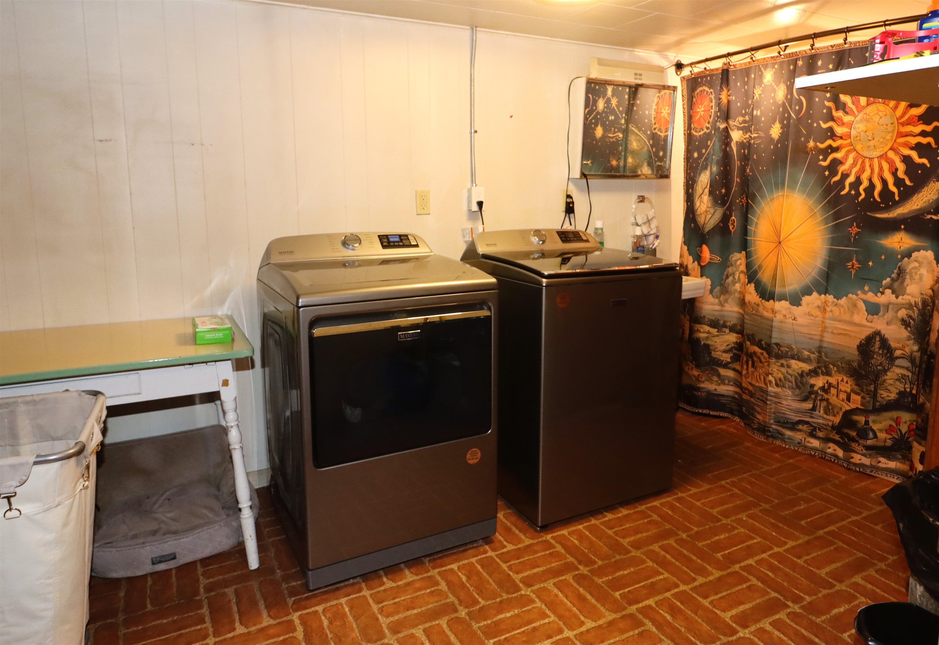 614 Cheshire St, Berlin, NH 03570