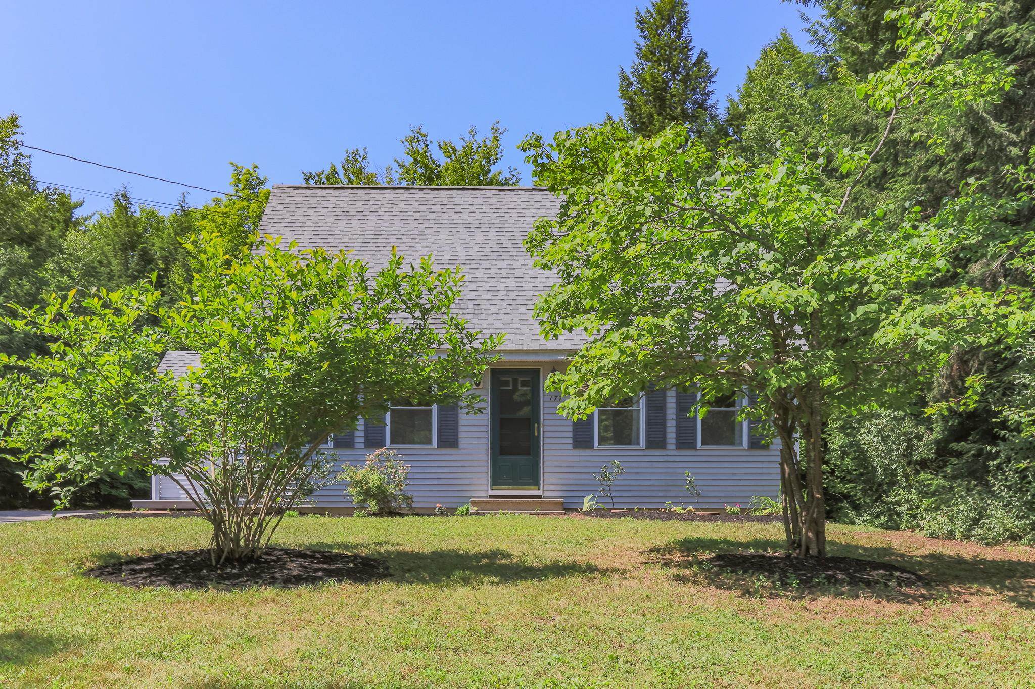 177 Jefferson Dr, Hillsborough, NH 03244