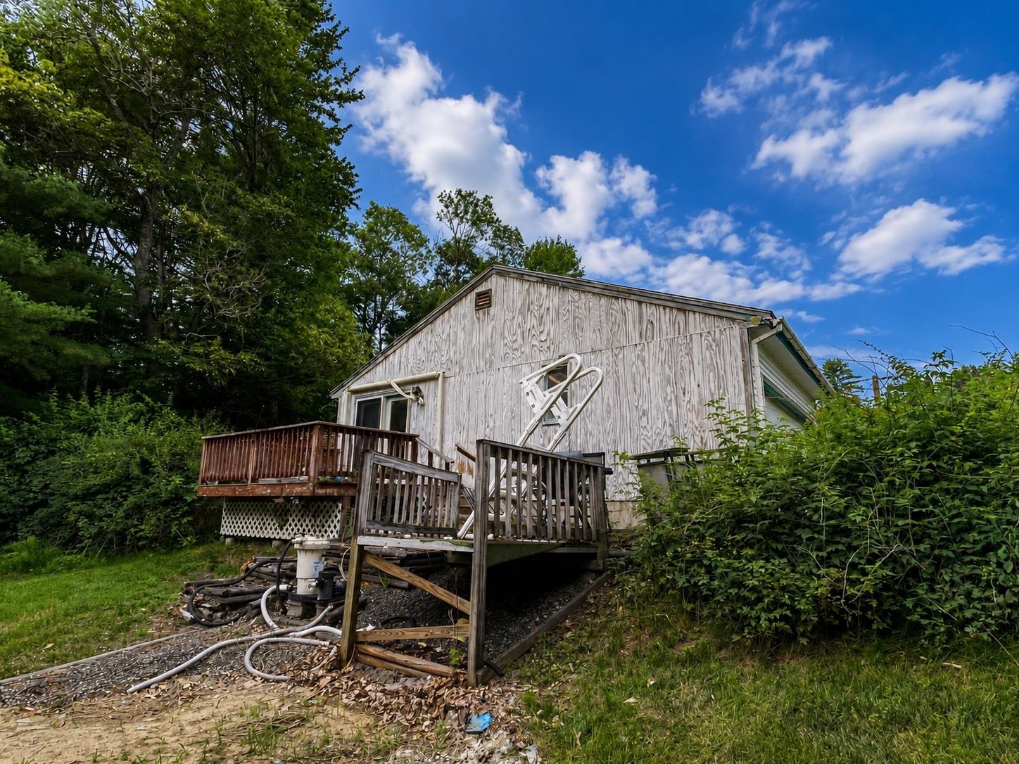 1 Tash Rd, New Durham, NH 03855