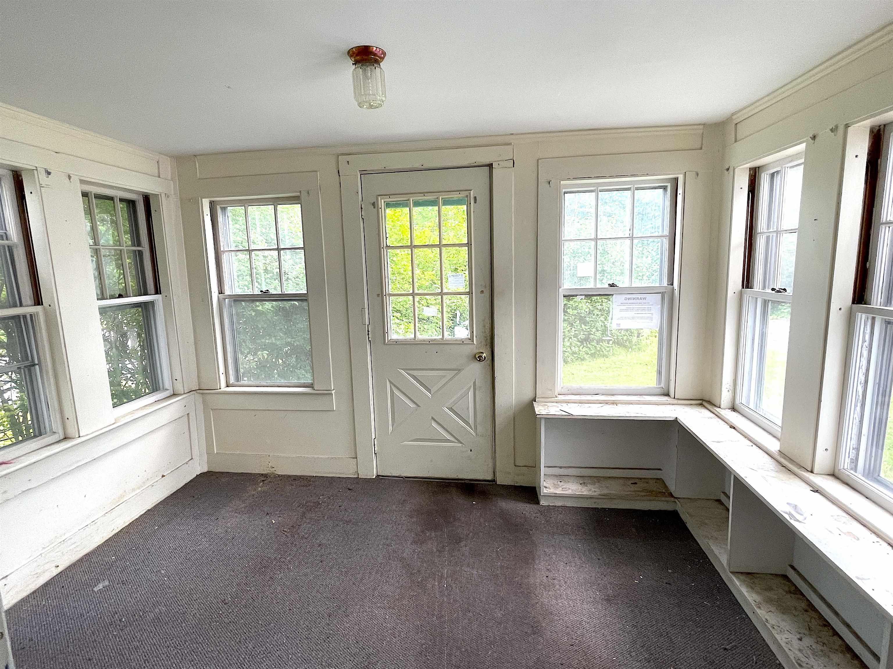 1 Tash Rd, New Durham, NH 03855