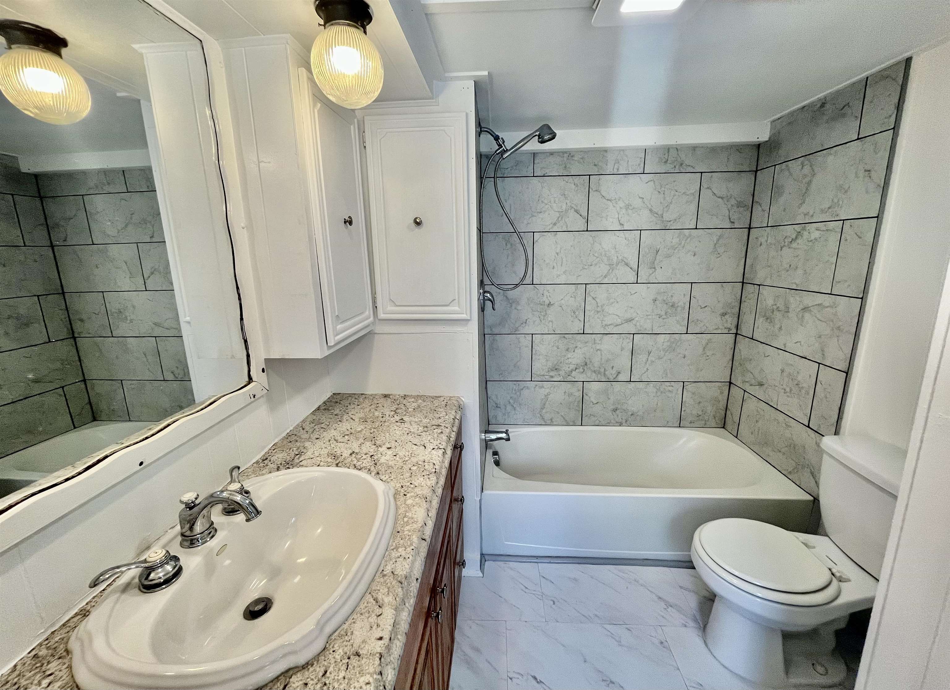 Tiled Shower Walls