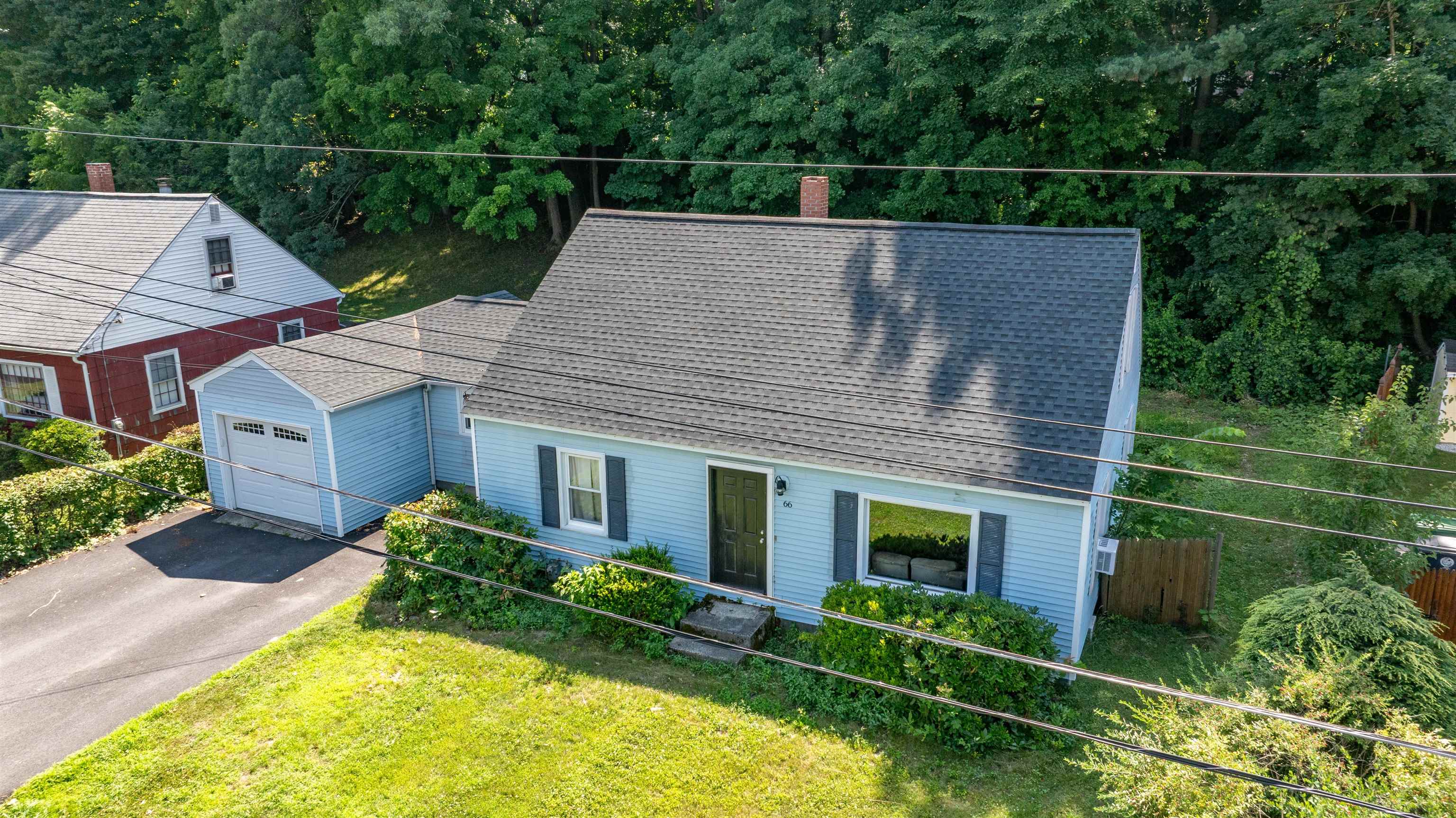66 Avon Dr, Nashua, NH 03064
