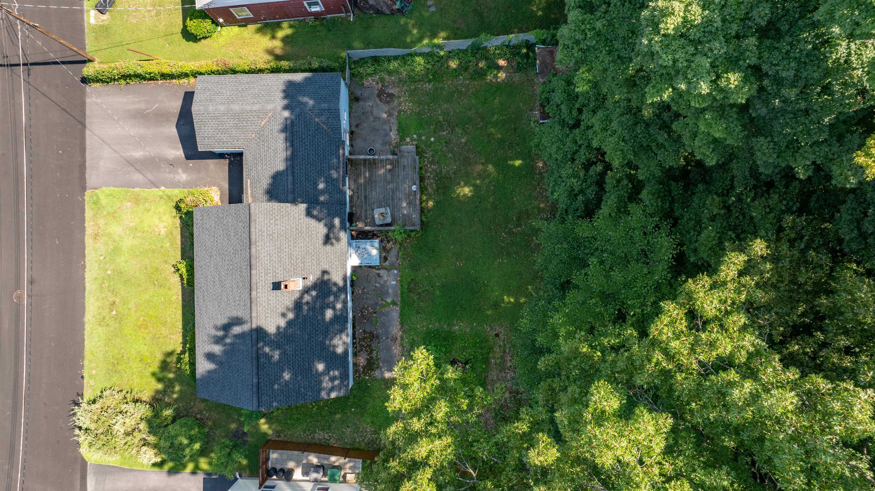 66 Avon Dr, Nashua, NH 03064