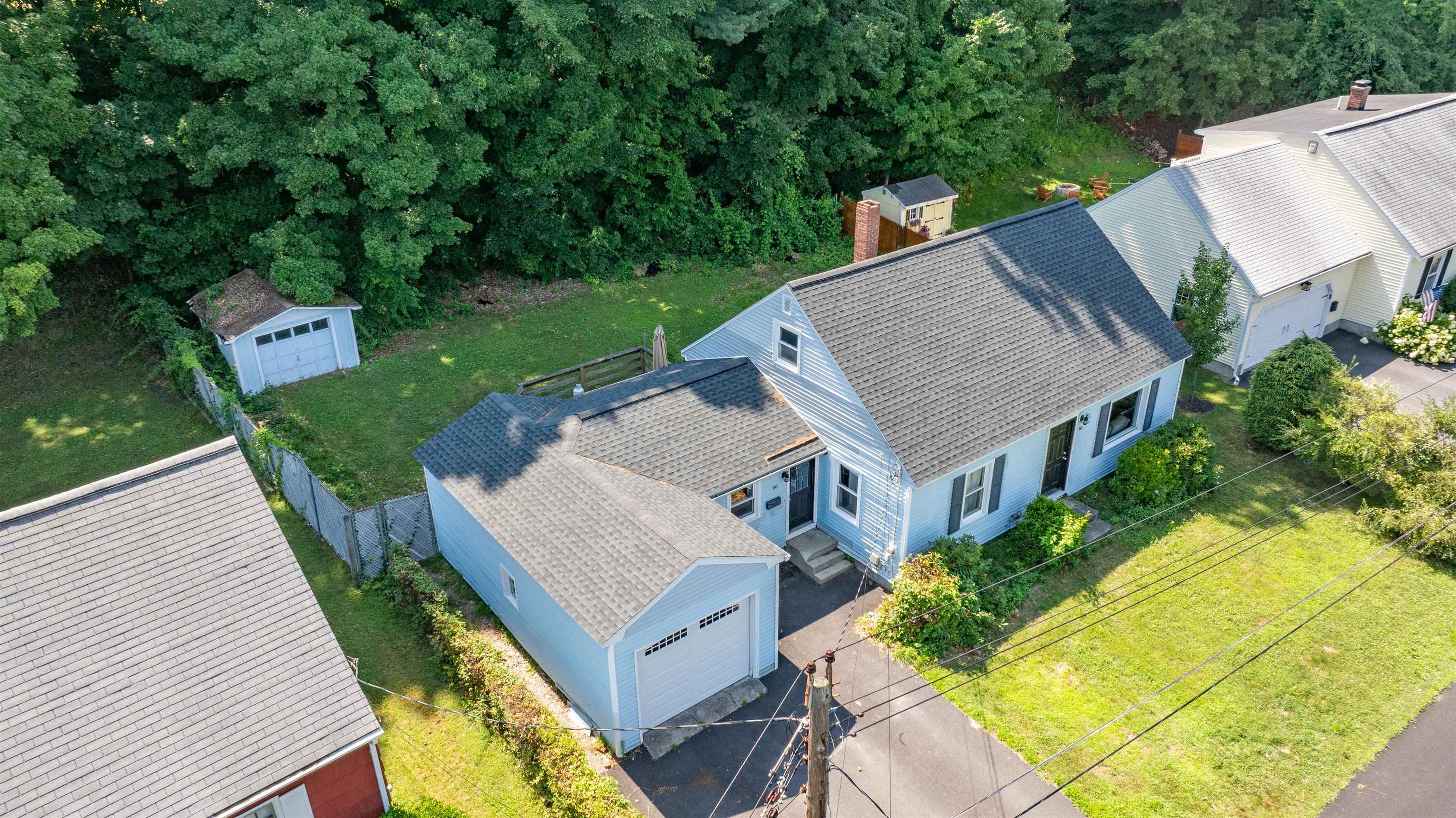 66 Avon Dr, Nashua, NH 03064