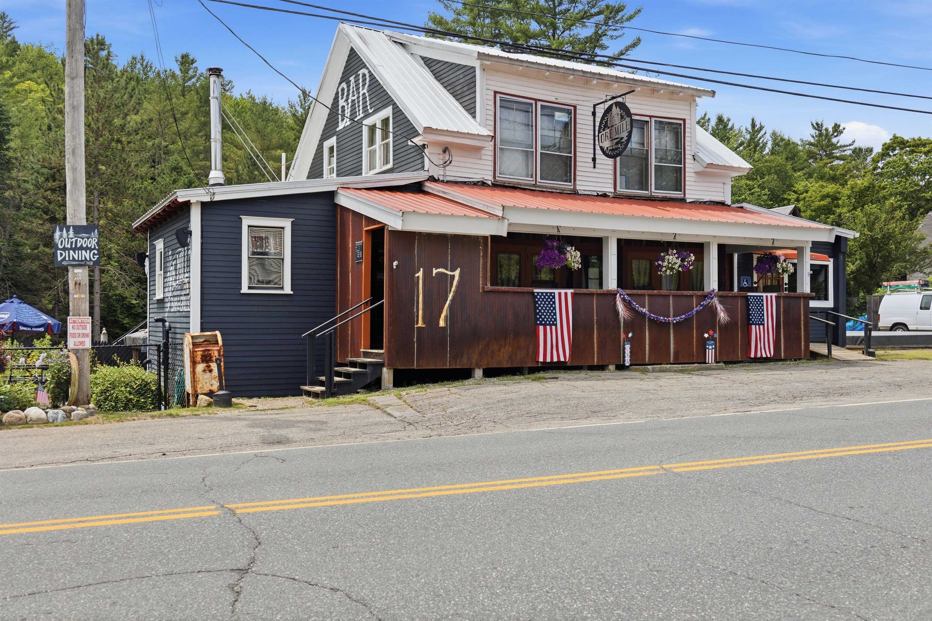 17 Lake Tarleton Rd, Warren, NH 03279