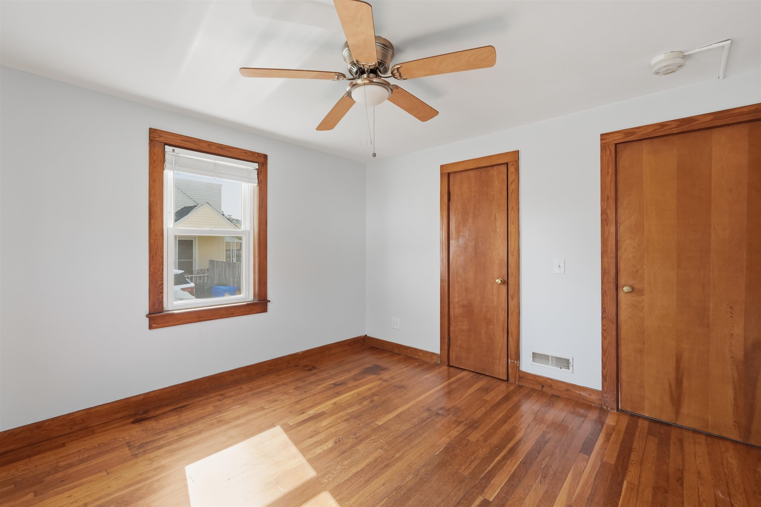 40 Theresa Ct, Manchester, NH 03103