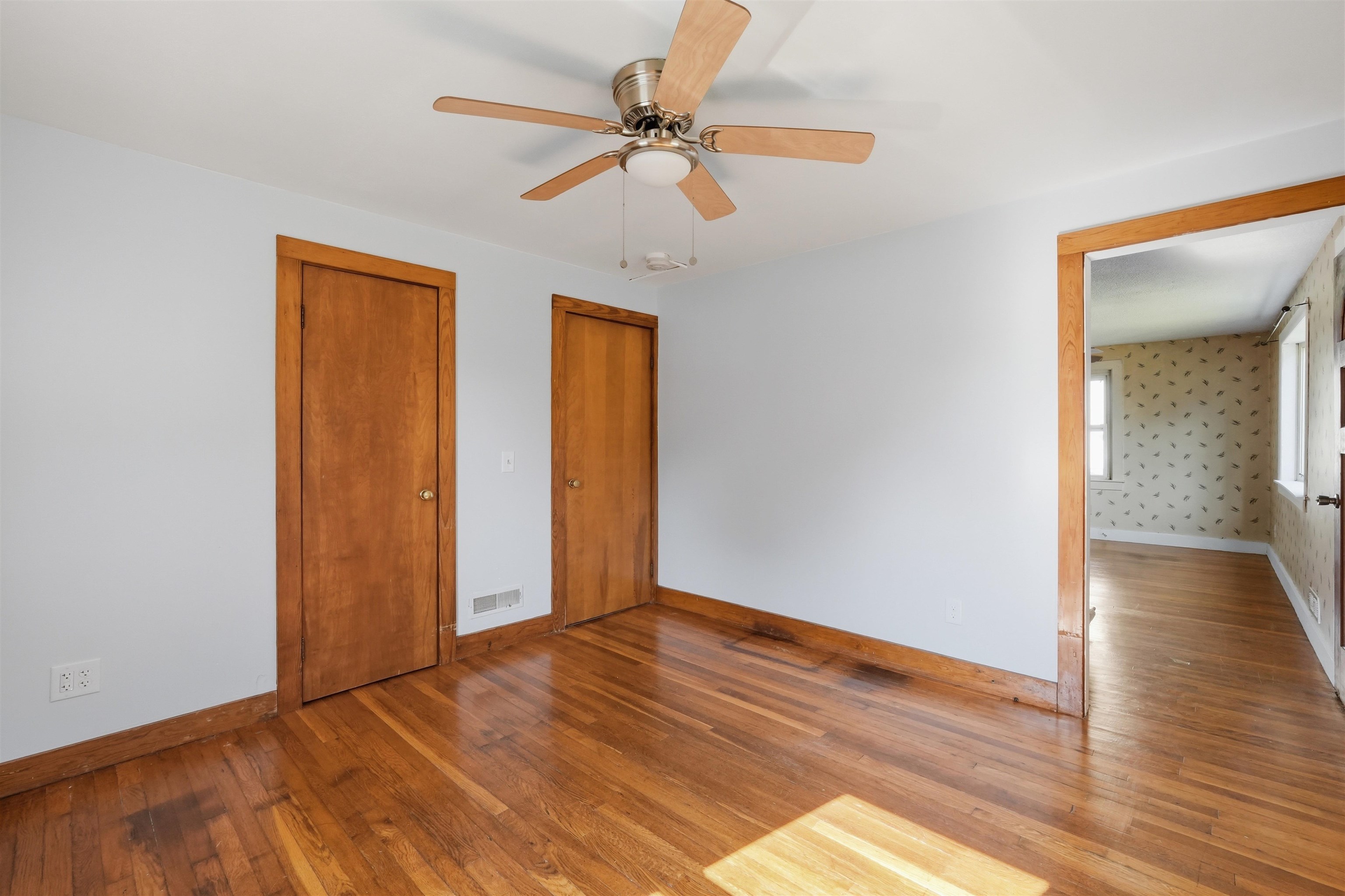 40 Theresa Ct, Manchester, NH 03103