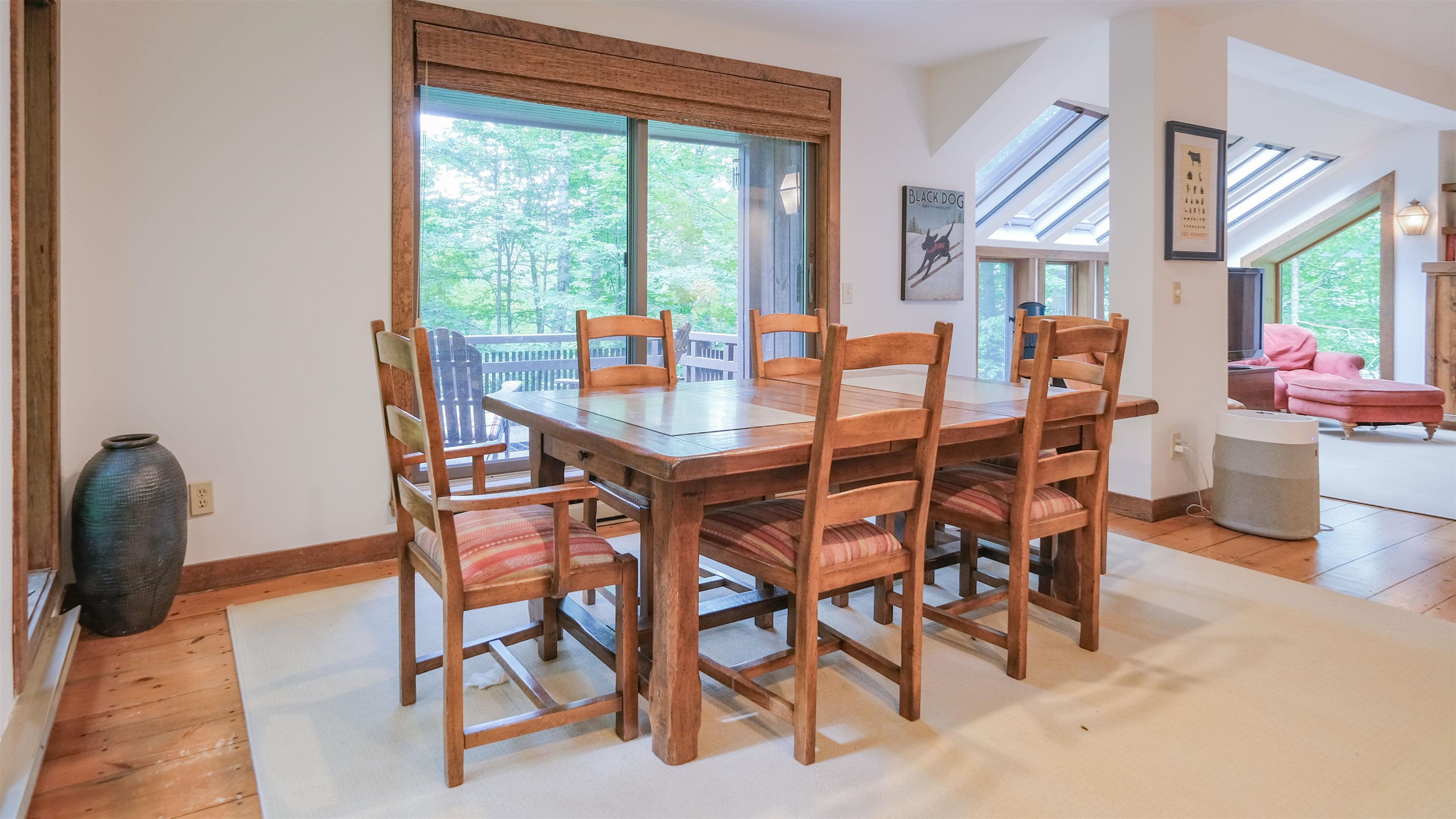 Dining area 25708470