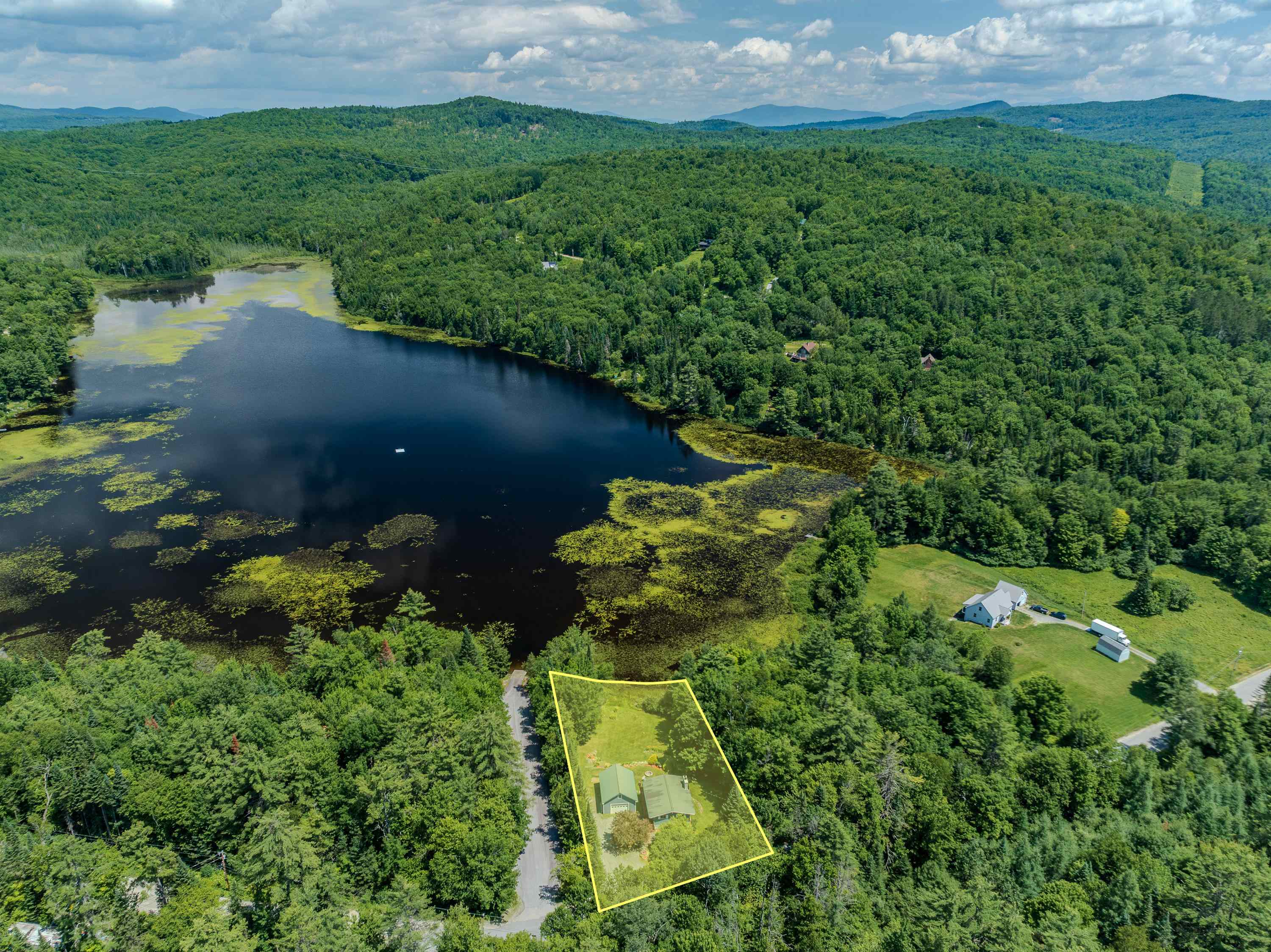 1190 Streeter Pond Rd, Sugar Hill, NH 03586