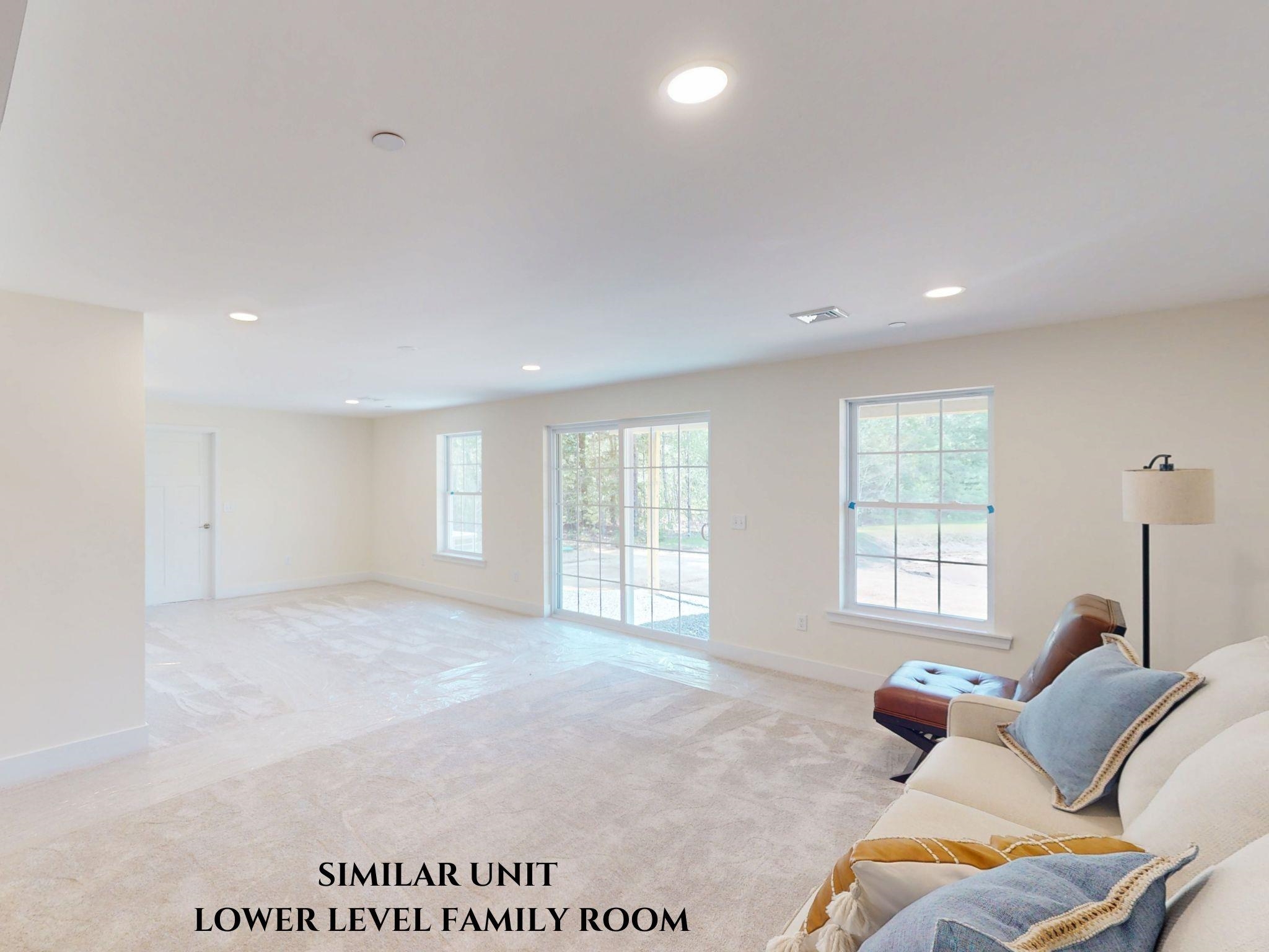 20 Shayna's Way #20, Fremont, NH 03044