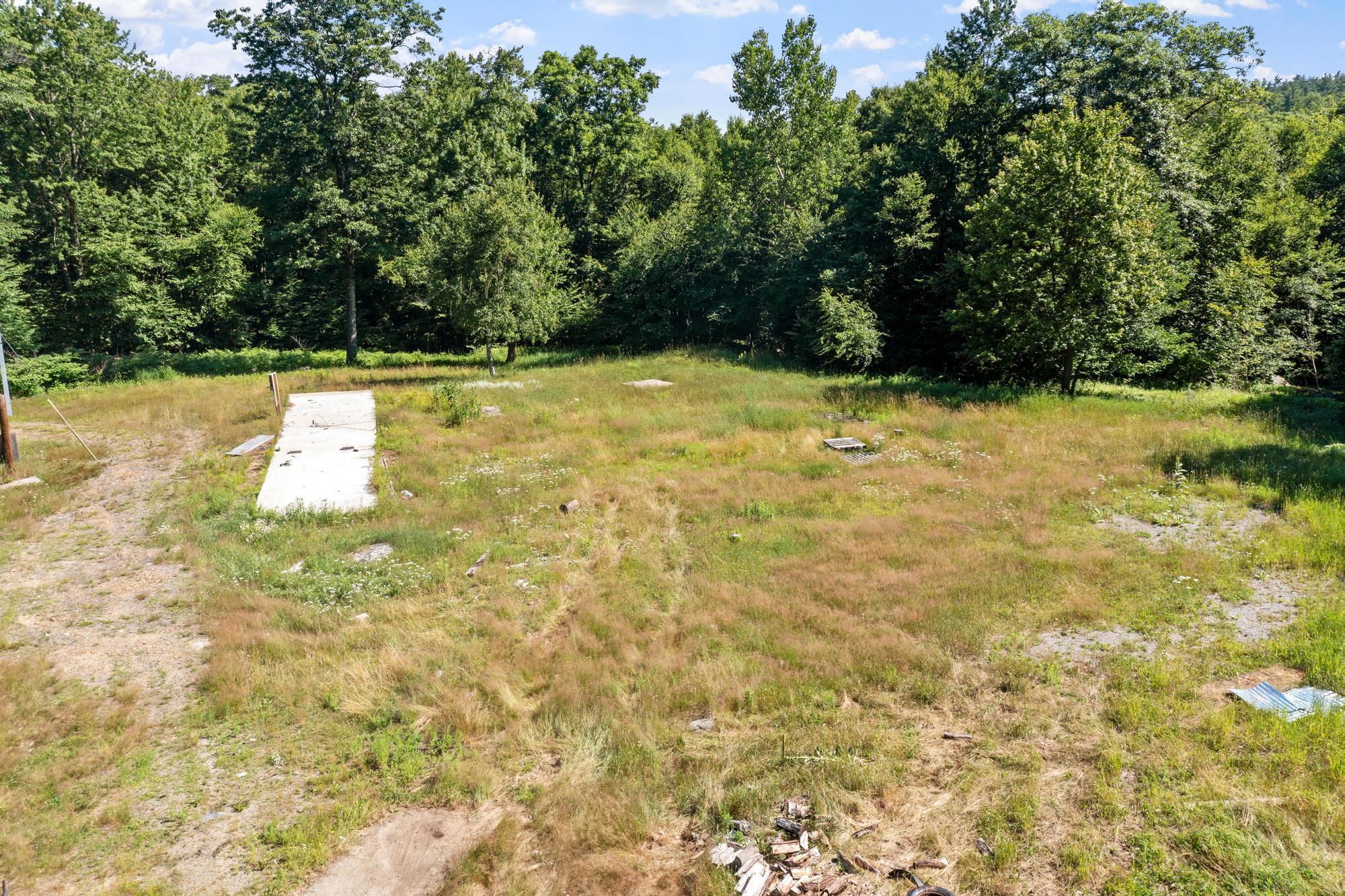 205 W Lake Rd, Fitzwilliam, NH 03447