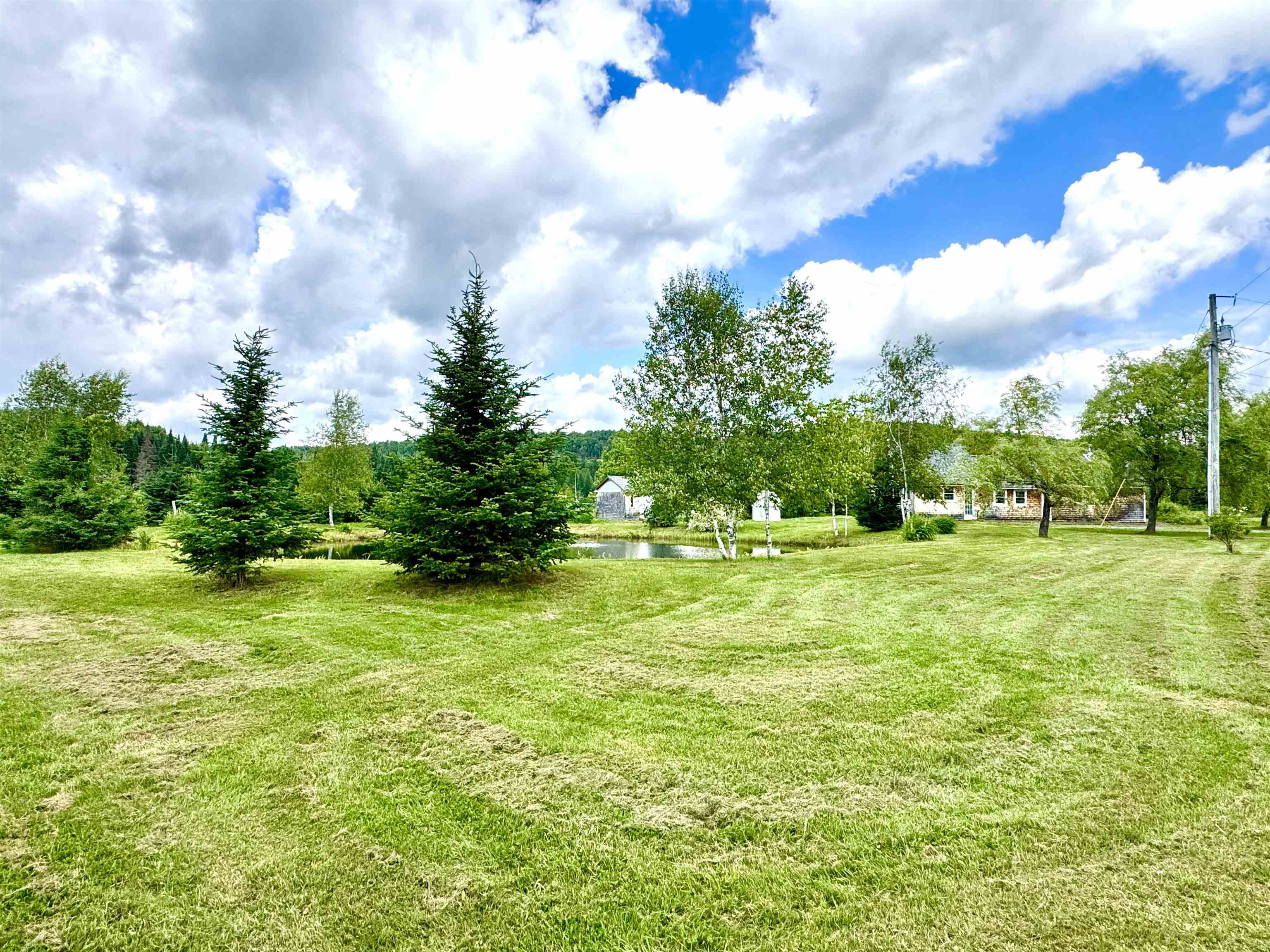 68 - 80 Old Barn Rd, Clarksville, NH 03592