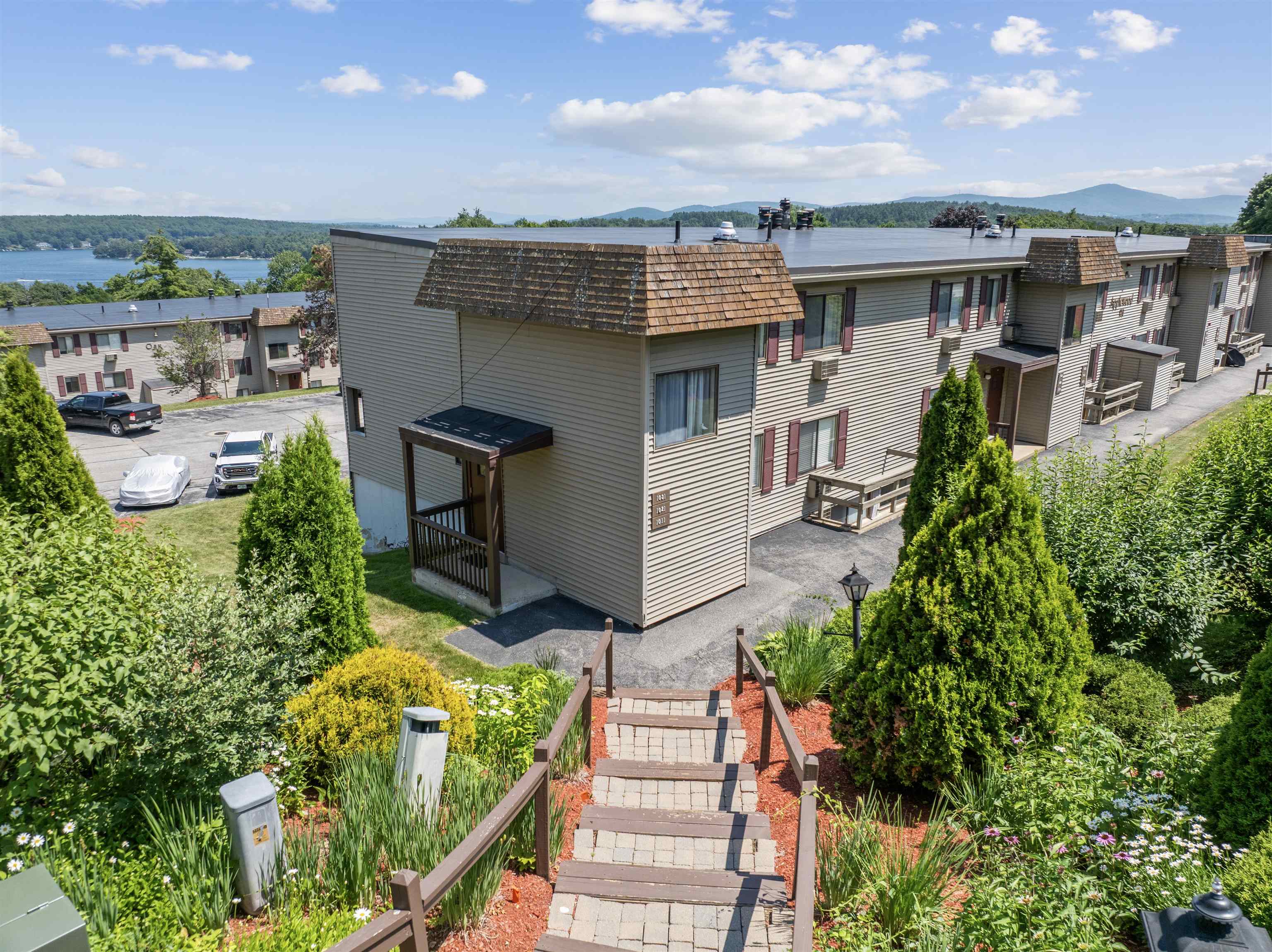 178 Treetop Cir #31, Laconia, NH 03246