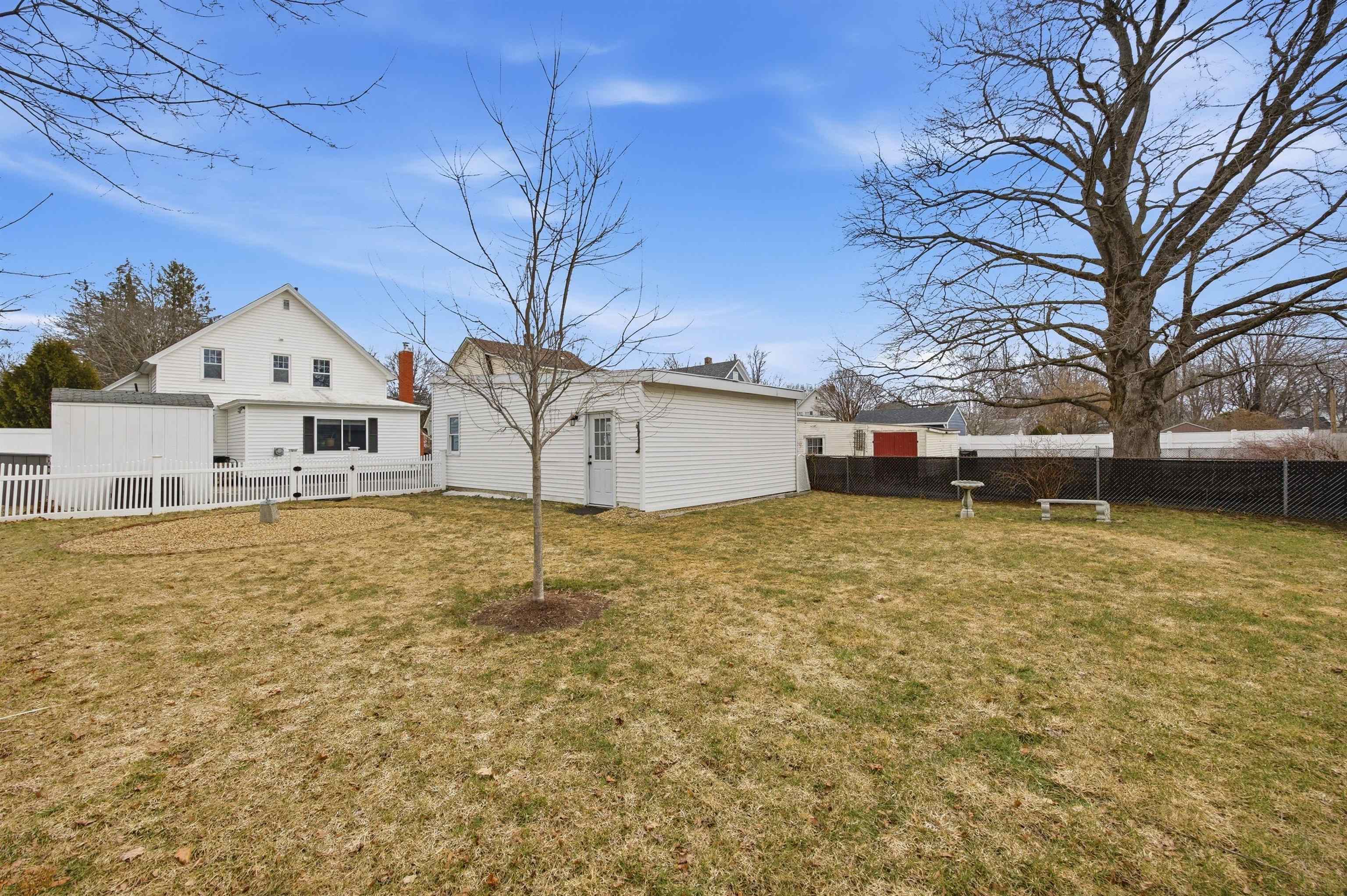 4 K St, Concord, NH 03301