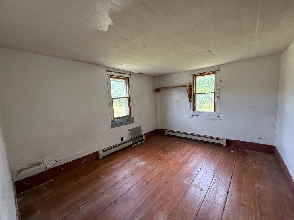Bedroom Or Den 25711934