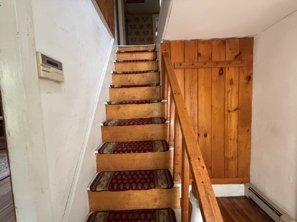 Stairs To Second Floor 25711938