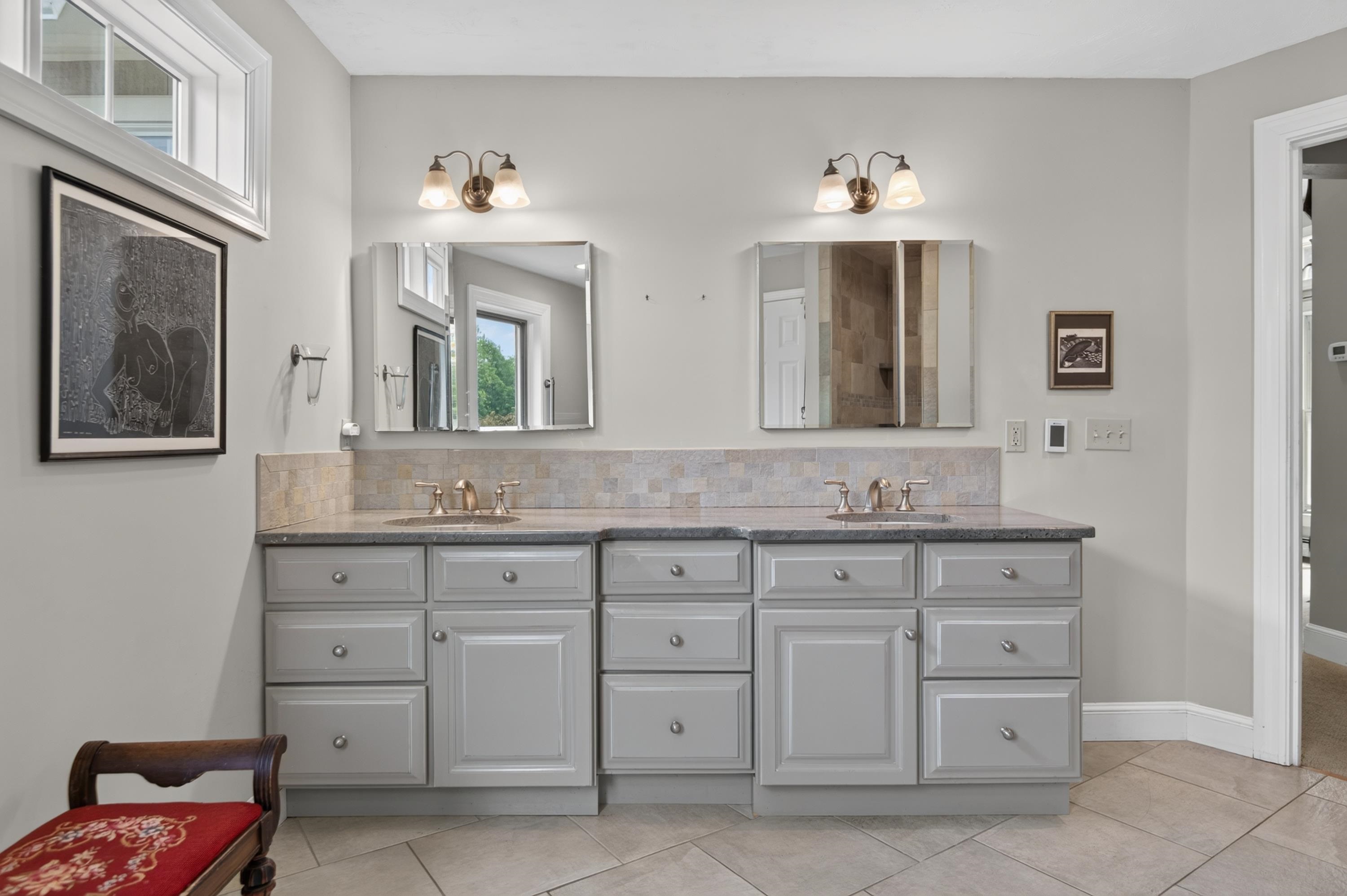 428 Clark Hill Rd, New Boston, NH 03070