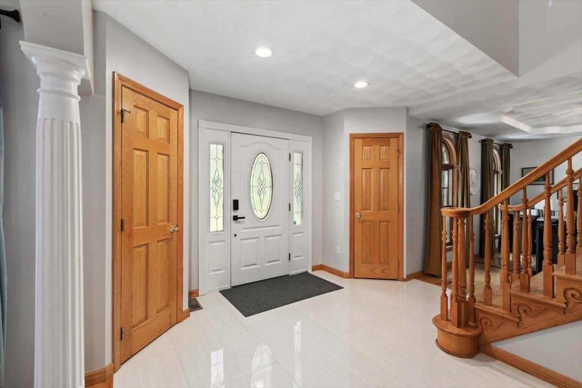 3 Rocking Chair Ln, Atkinson, NH 03811